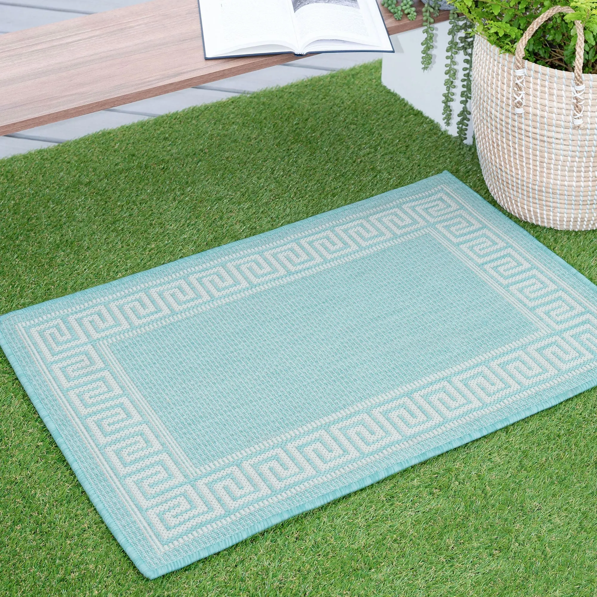 Exo Coastal Border Indoor/Outdoor Area Rug