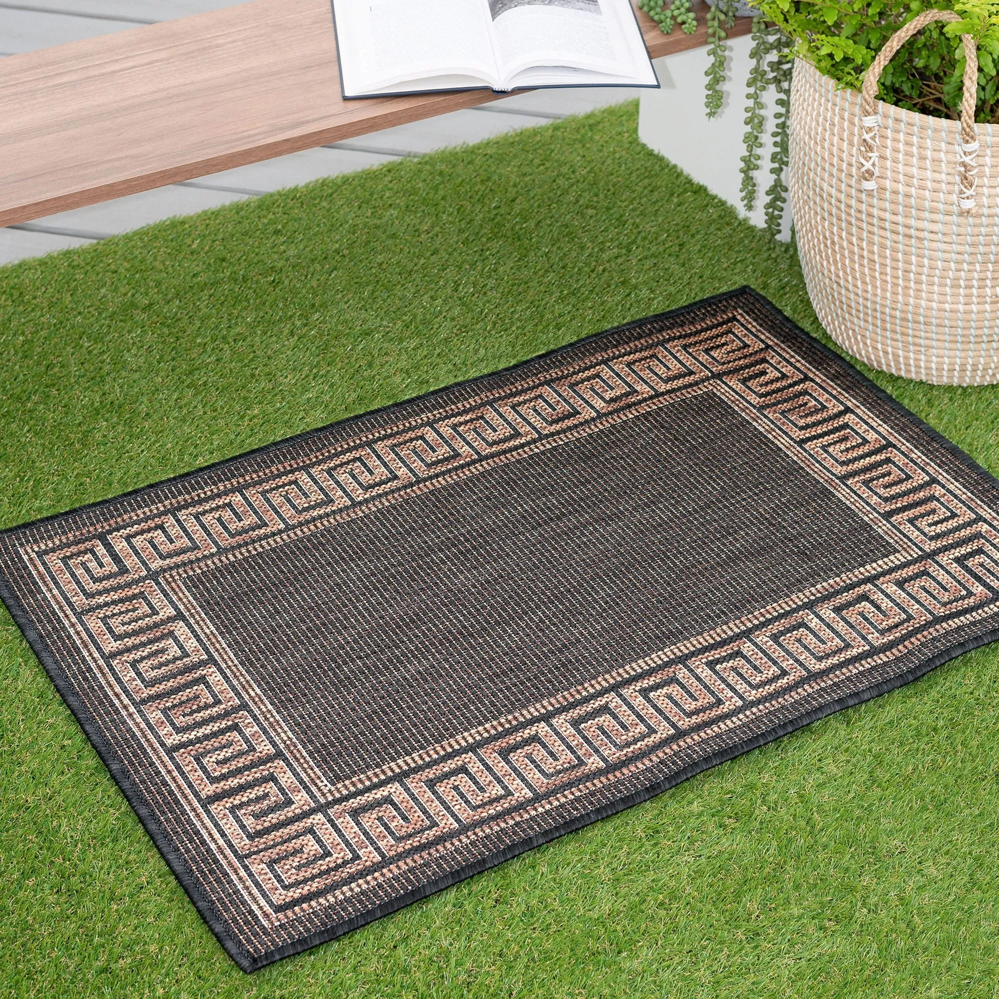 Exo Coastal Border Indoor/Outdoor Area Rug