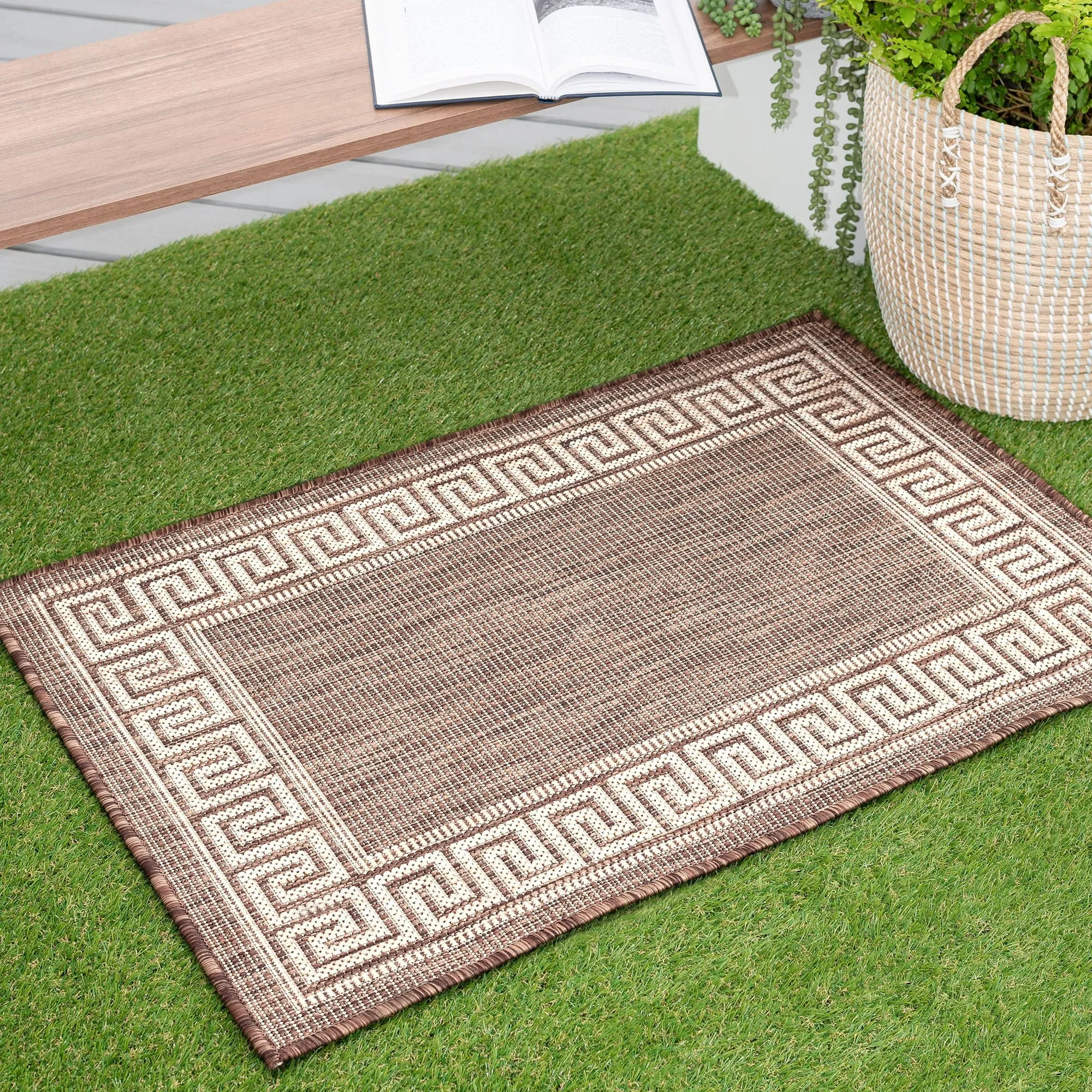 Exo Coastal Border Indoor/Outdoor Area Rug
