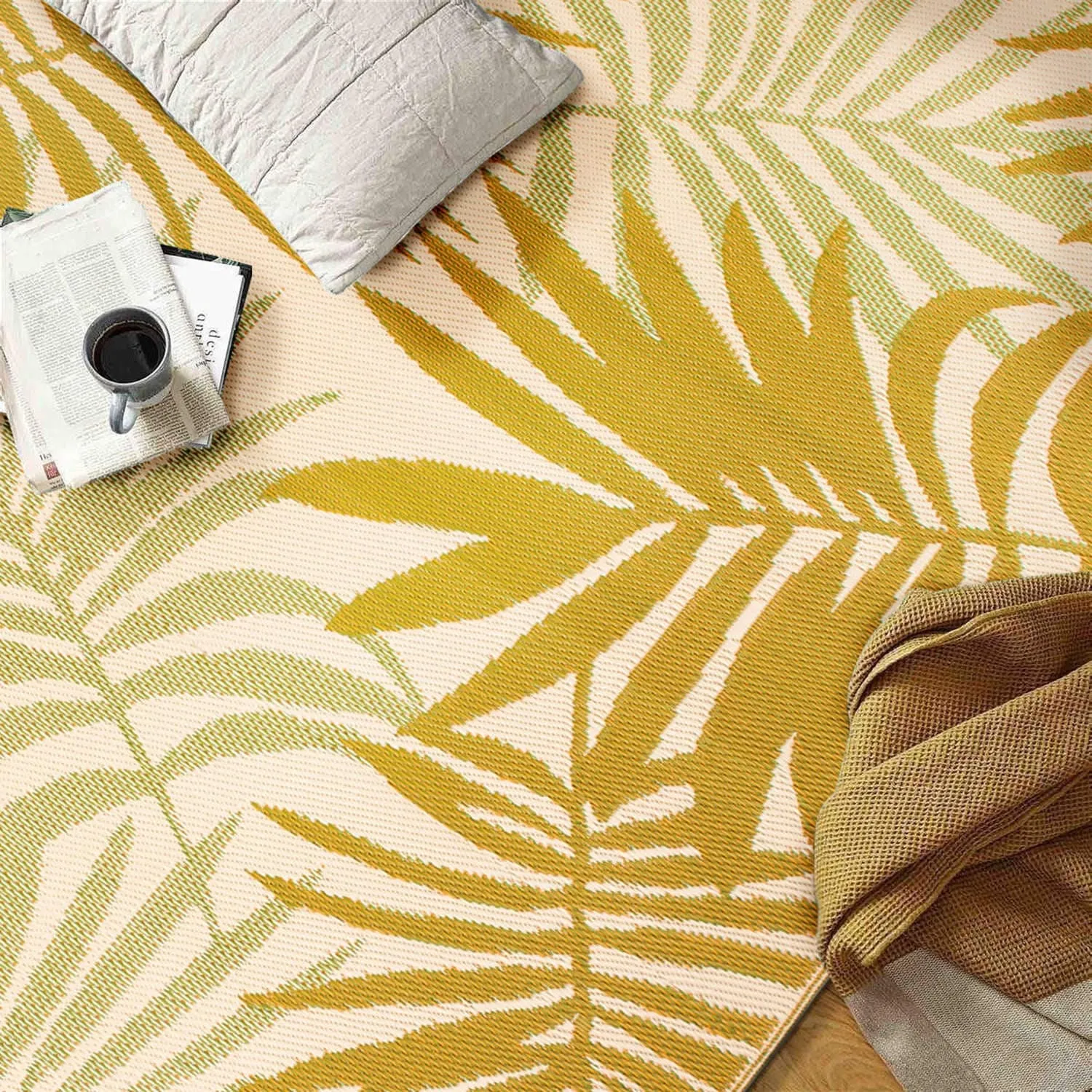 Floral Reversible Plastic Outdoor Rugs