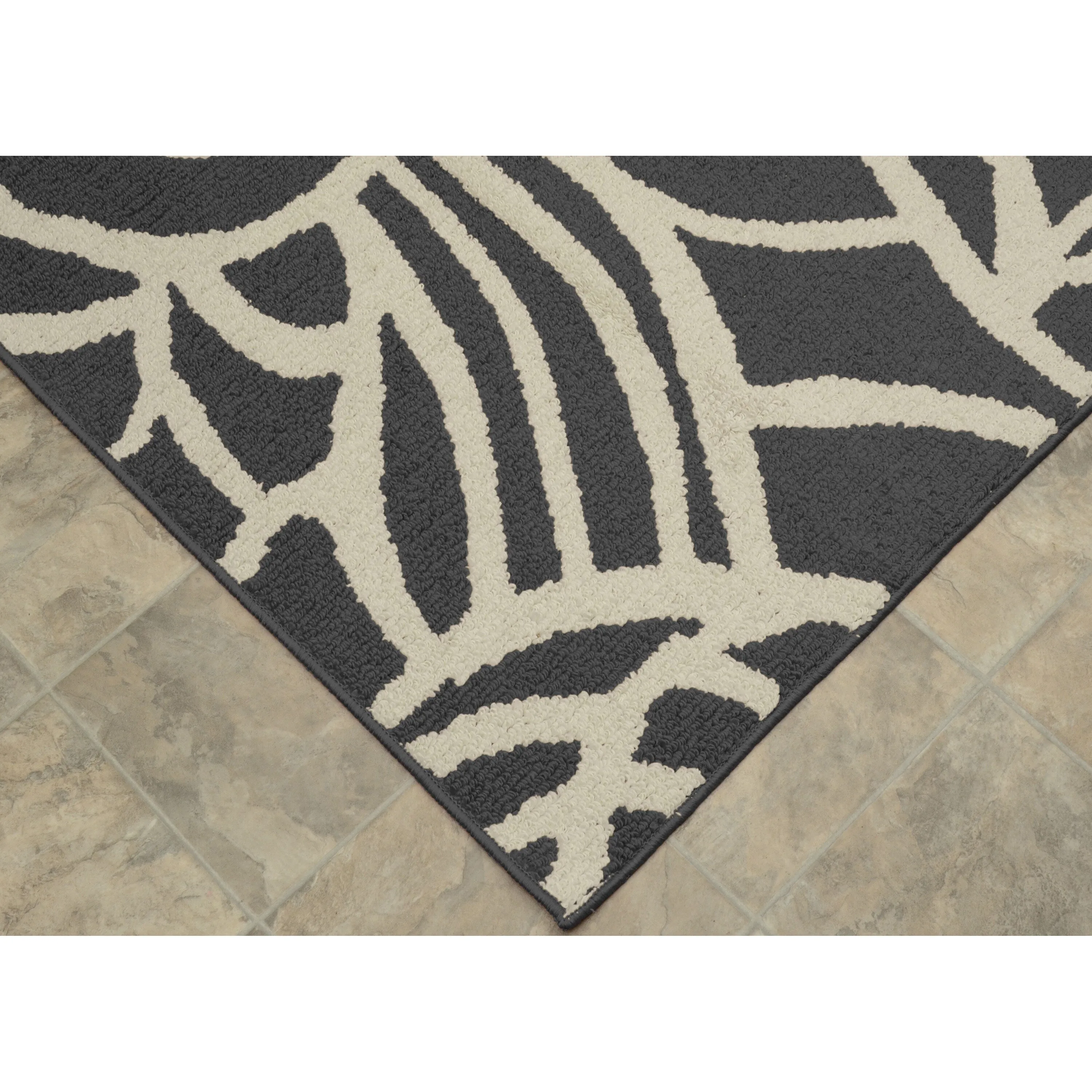Garland Rug Grand Floral Polypropylene Indoor Area or Accent Rug