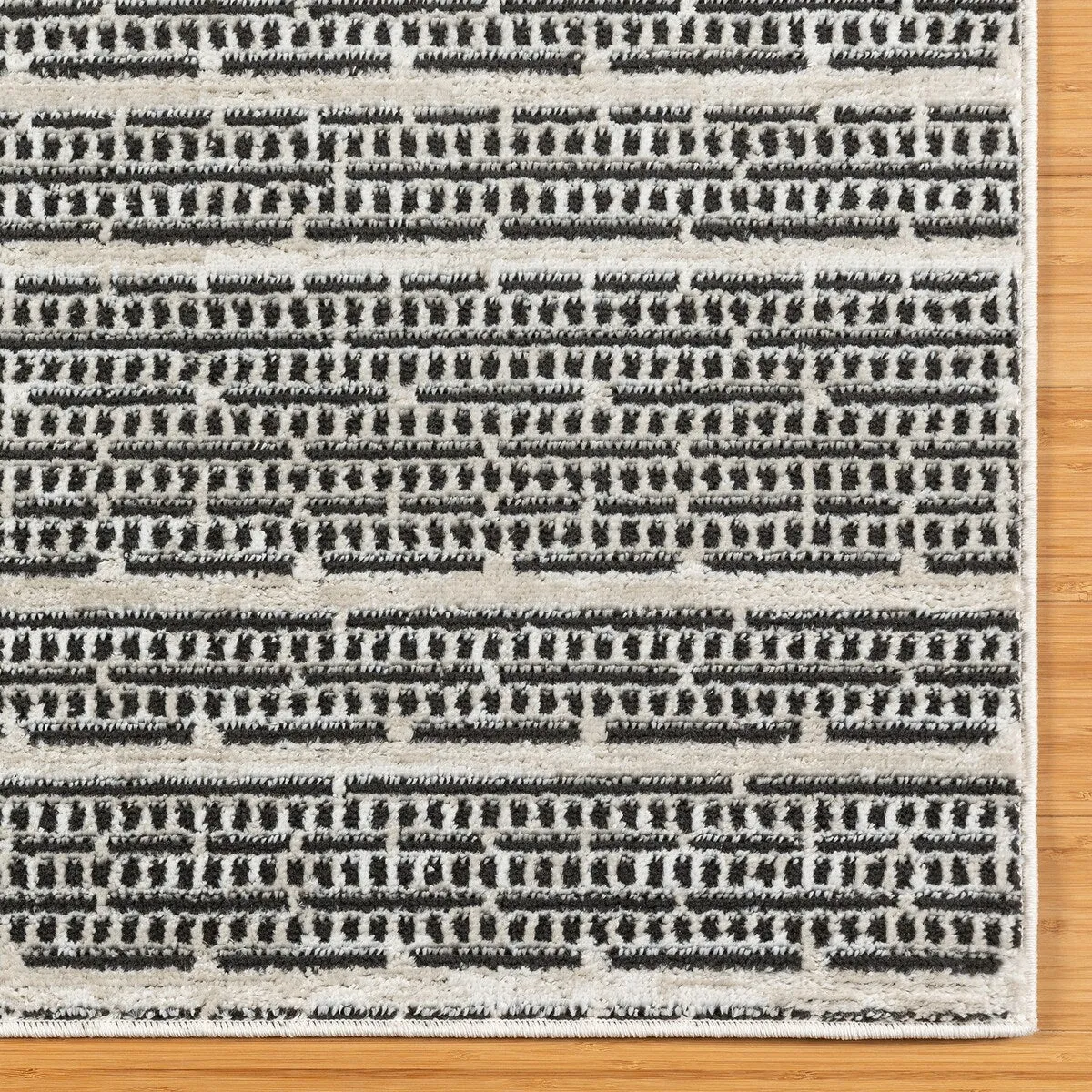 Gertmenian Missha Polyester Modern Tonal Ombre Solid High-Low Indoor Area Rug
