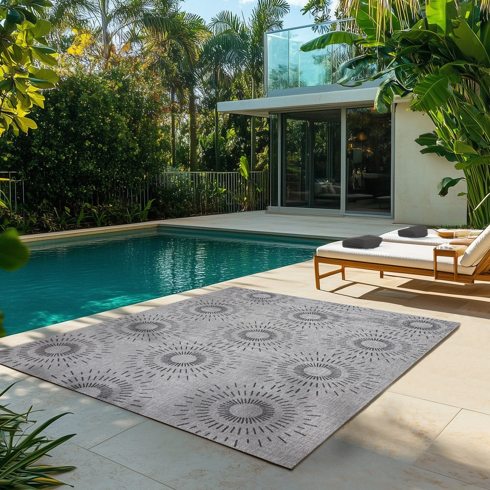 Gertmenian Tropea Tiaret Indoor Outdoor Flatweave Rug. Boho Sunburst Design