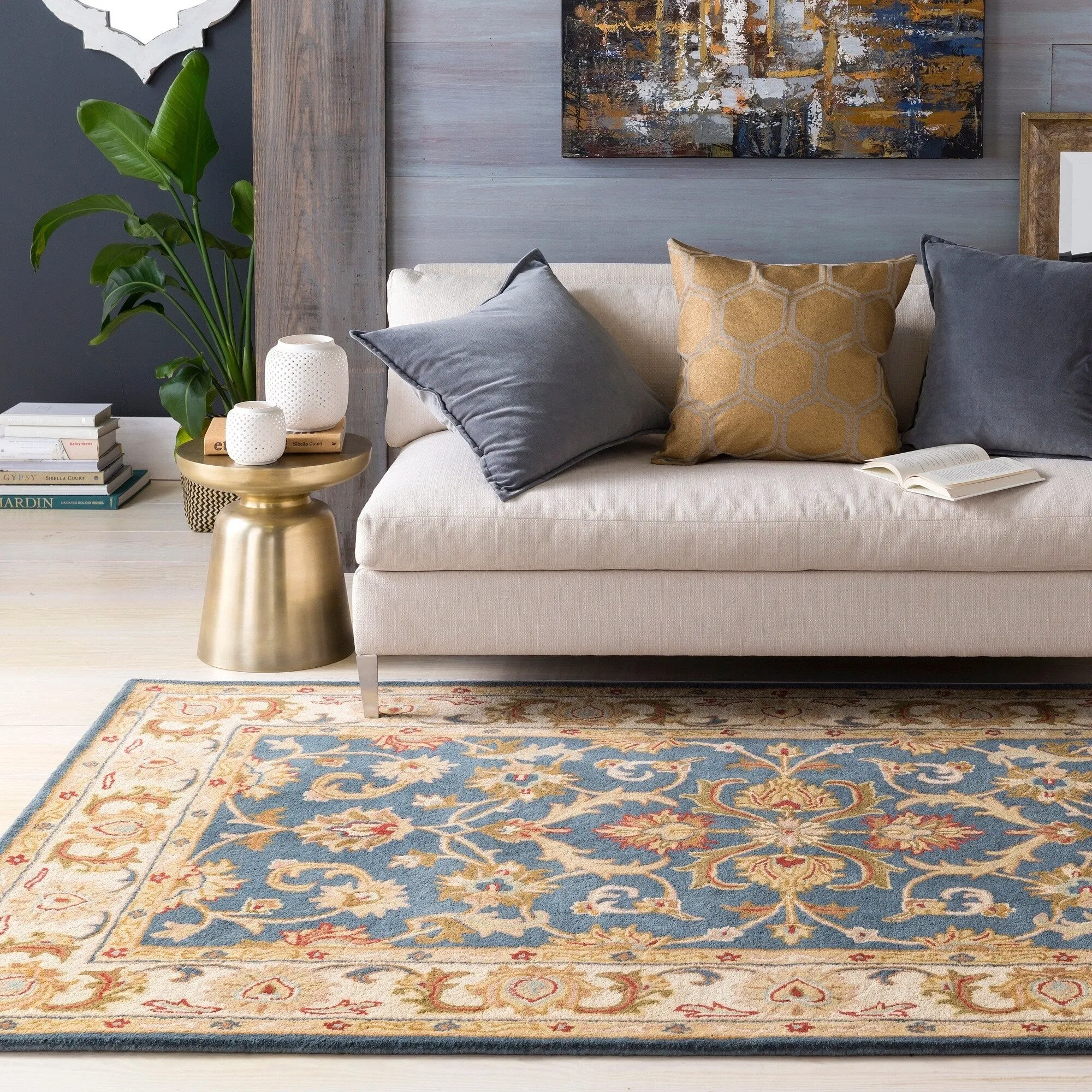 Hand-Tufted Tabitha Traditonal Bordered Wool Rug