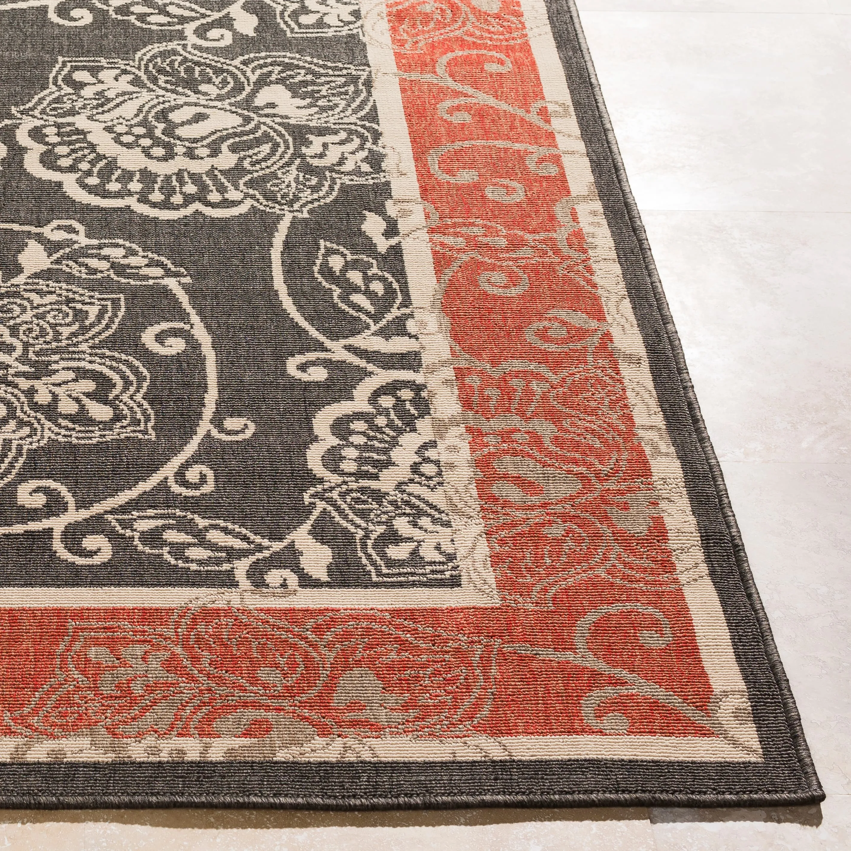 Janelle Indoor/Outdoor Transitional Floral Border Area Rug