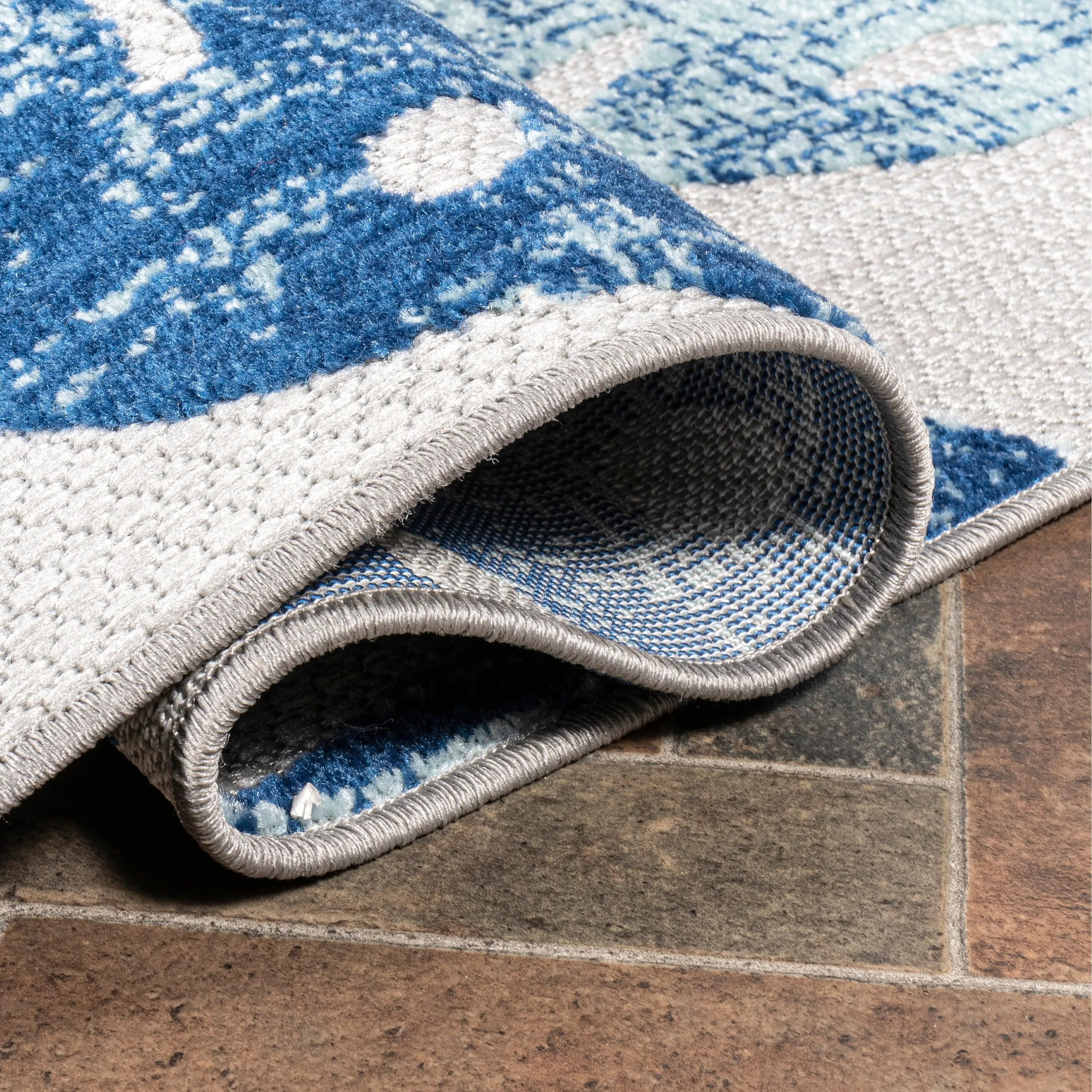 JONATHAN Y Algarve Tropical Leaf High-Low Indoor/Outdoor Area Rug