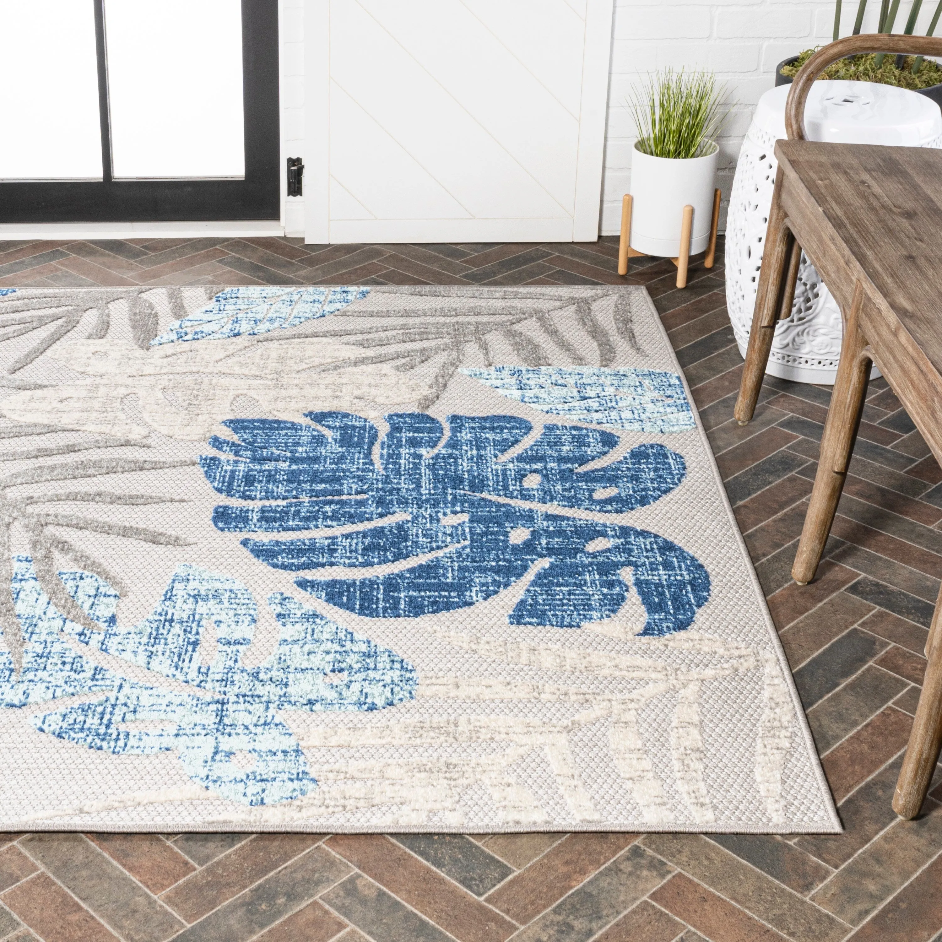 JONATHAN Y Algarve Tropical Leaf High-Low Indoor/Outdoor Area Rug