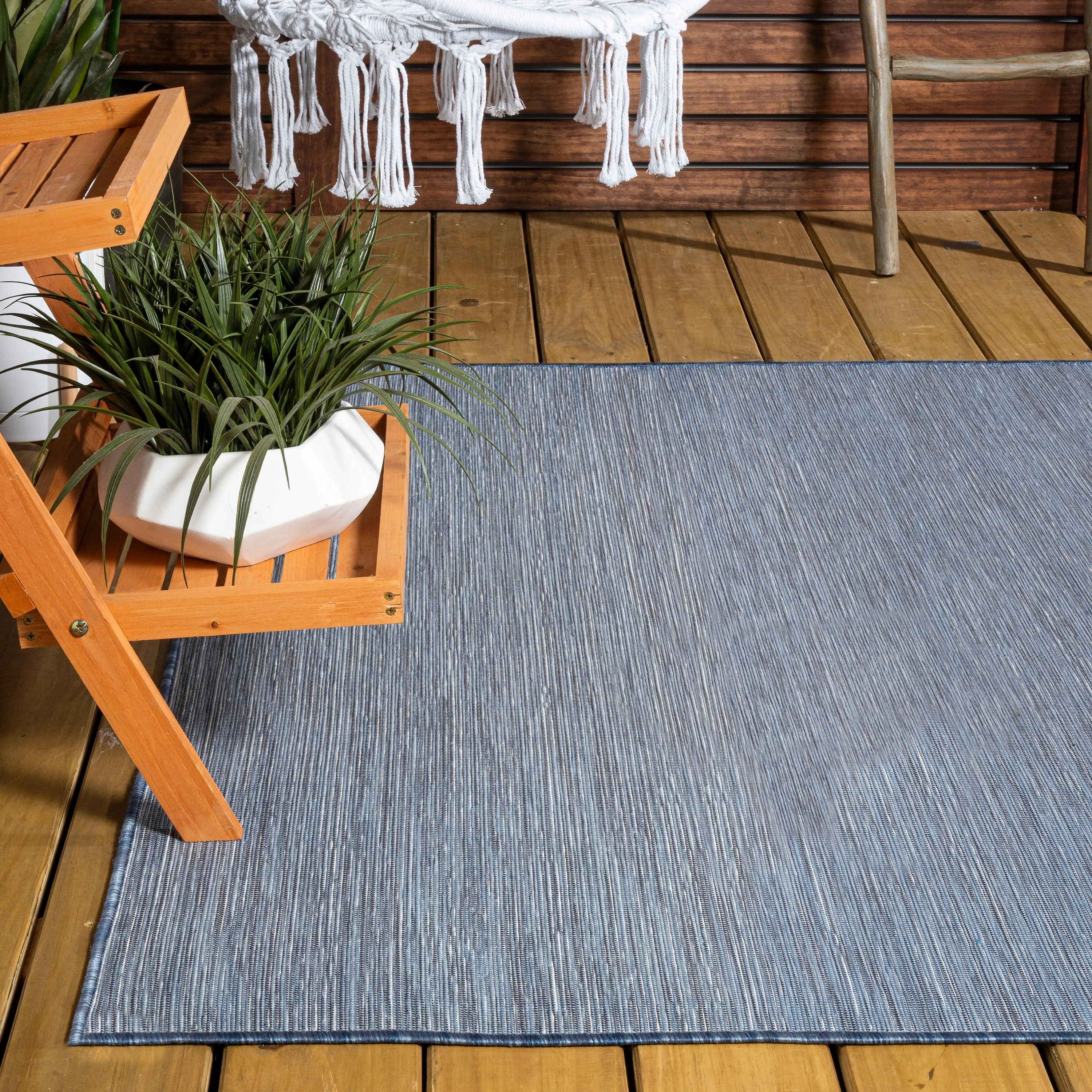 JONATHAN Y Bo Modern Flatweave Solid Area Rug