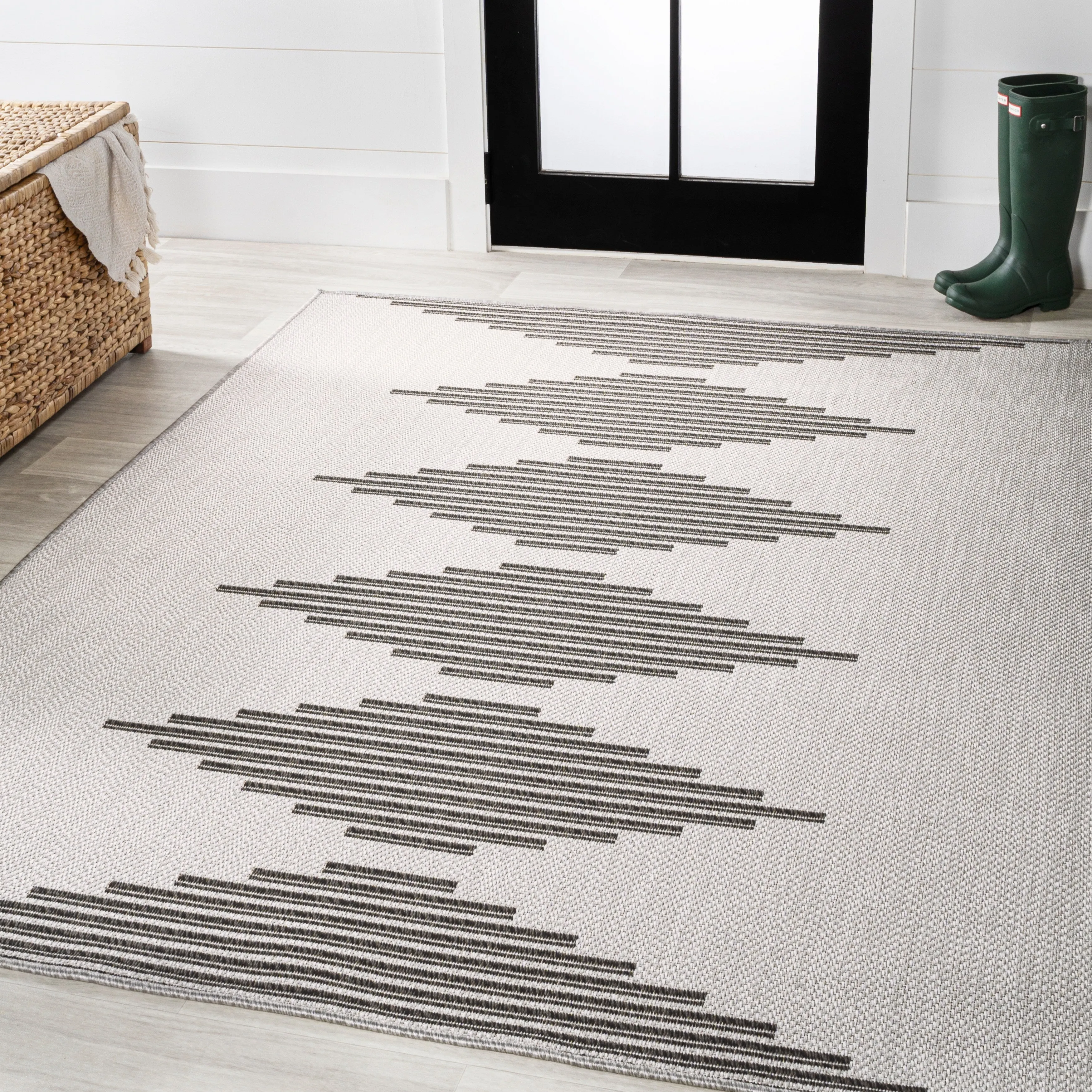 JONATHAN Y Castara Diamond Stripe Indoor/Outdoor Area Rug