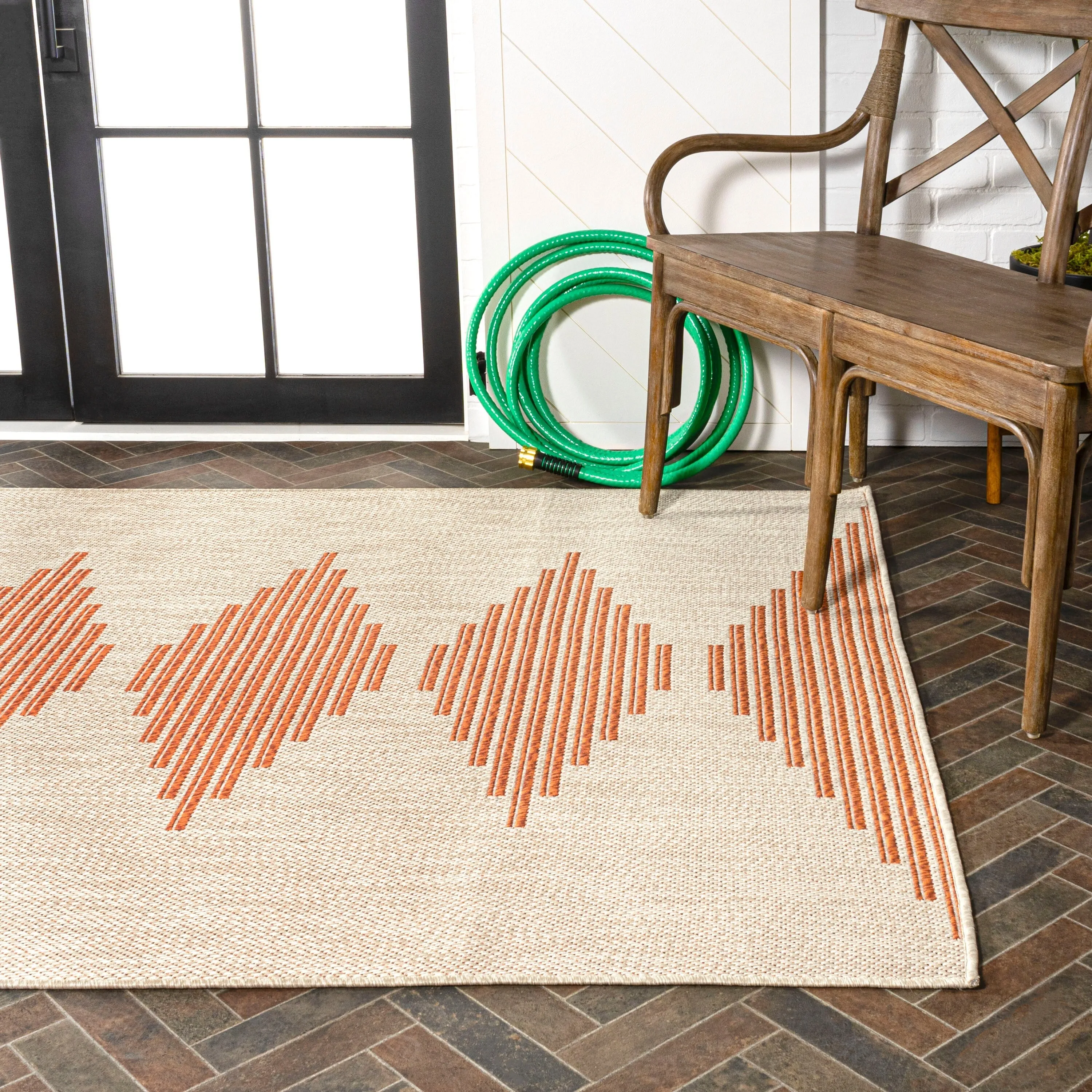 JONATHAN Y Castara Diamond Stripe Indoor/Outdoor Area Rug