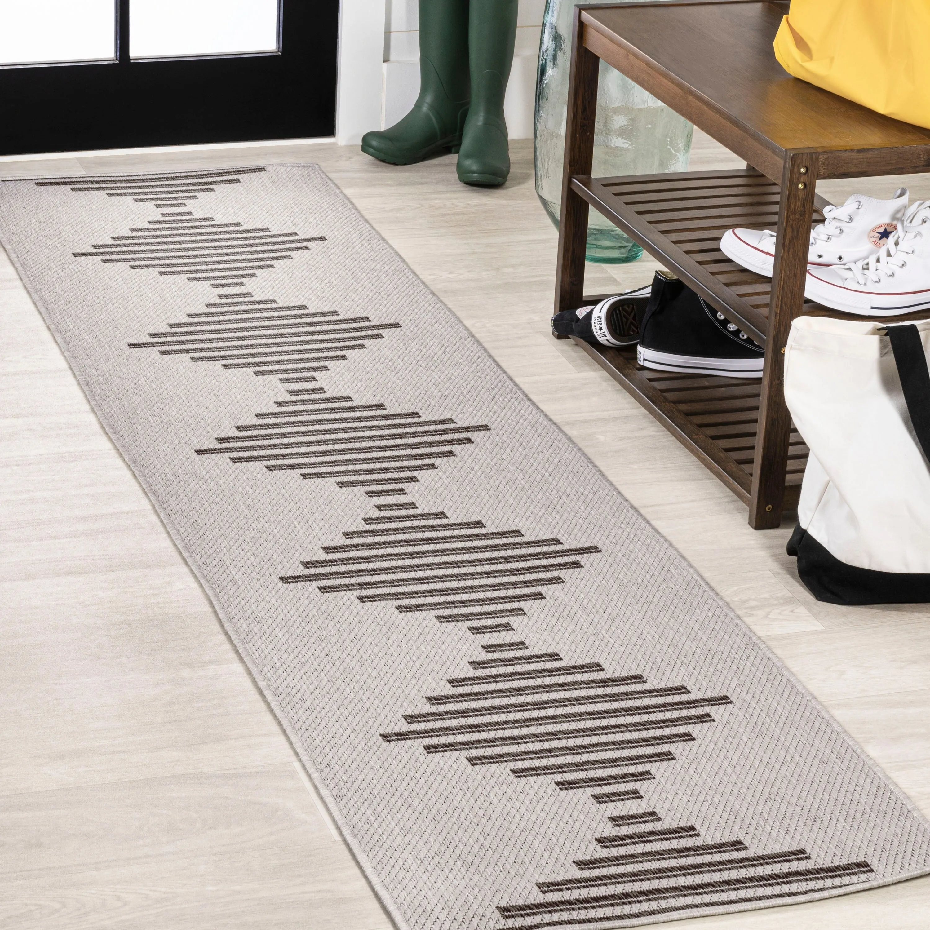 JONATHAN Y Castara Diamond Stripe Indoor/Outdoor Area Rug