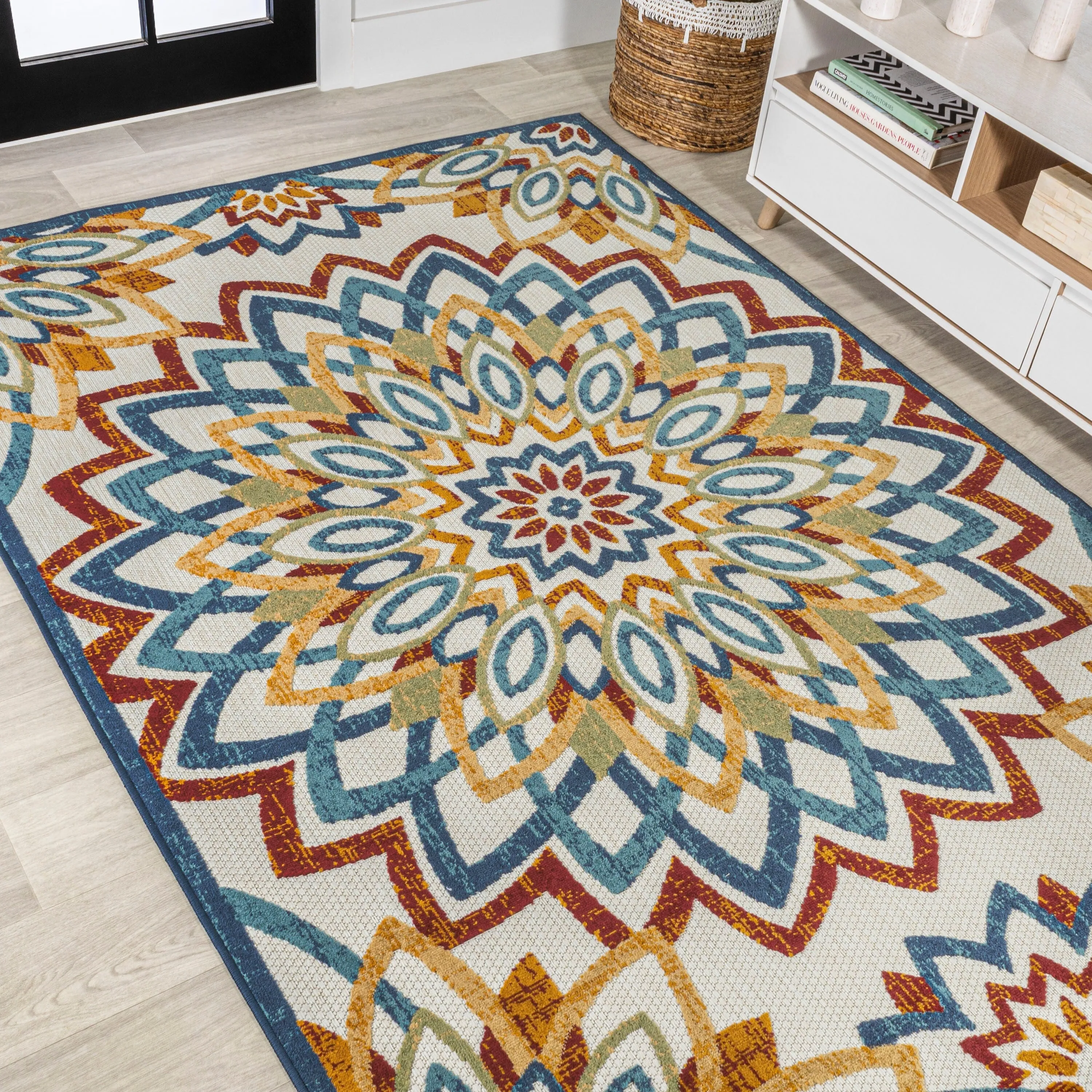 JONATHAN Y Cetara Abstract Bold Mandala High-Low Indoor/Outdoor Area Rug