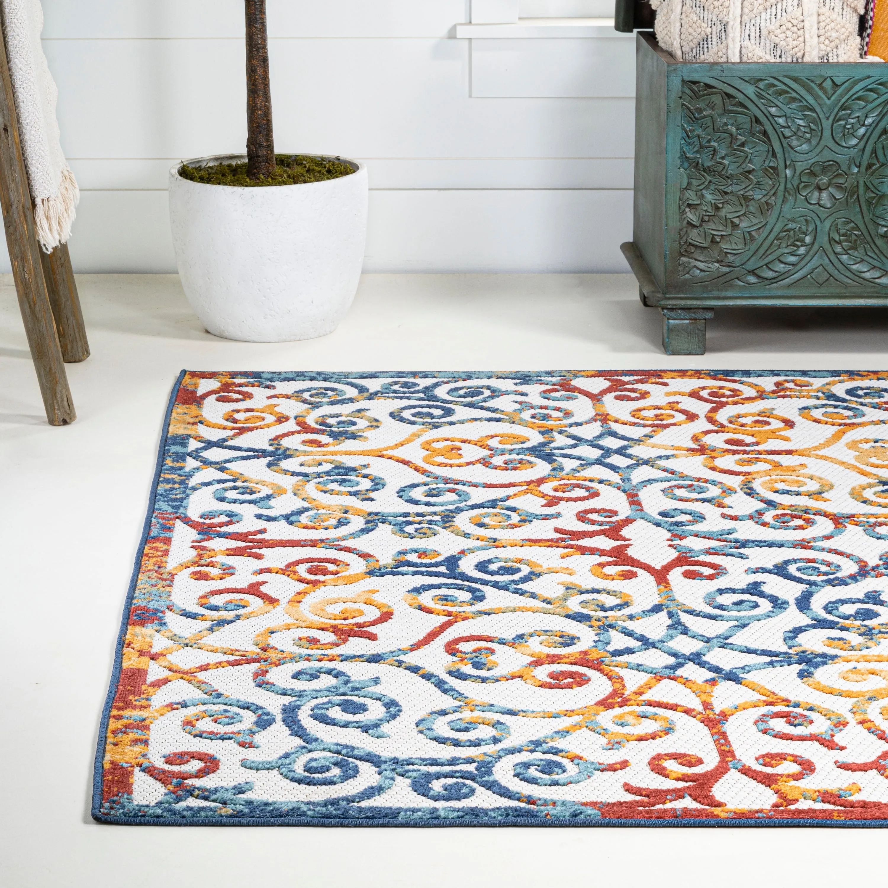 JONATHAN Y Cetara Scroll Trellis Indoor/Outdoor Area Rug