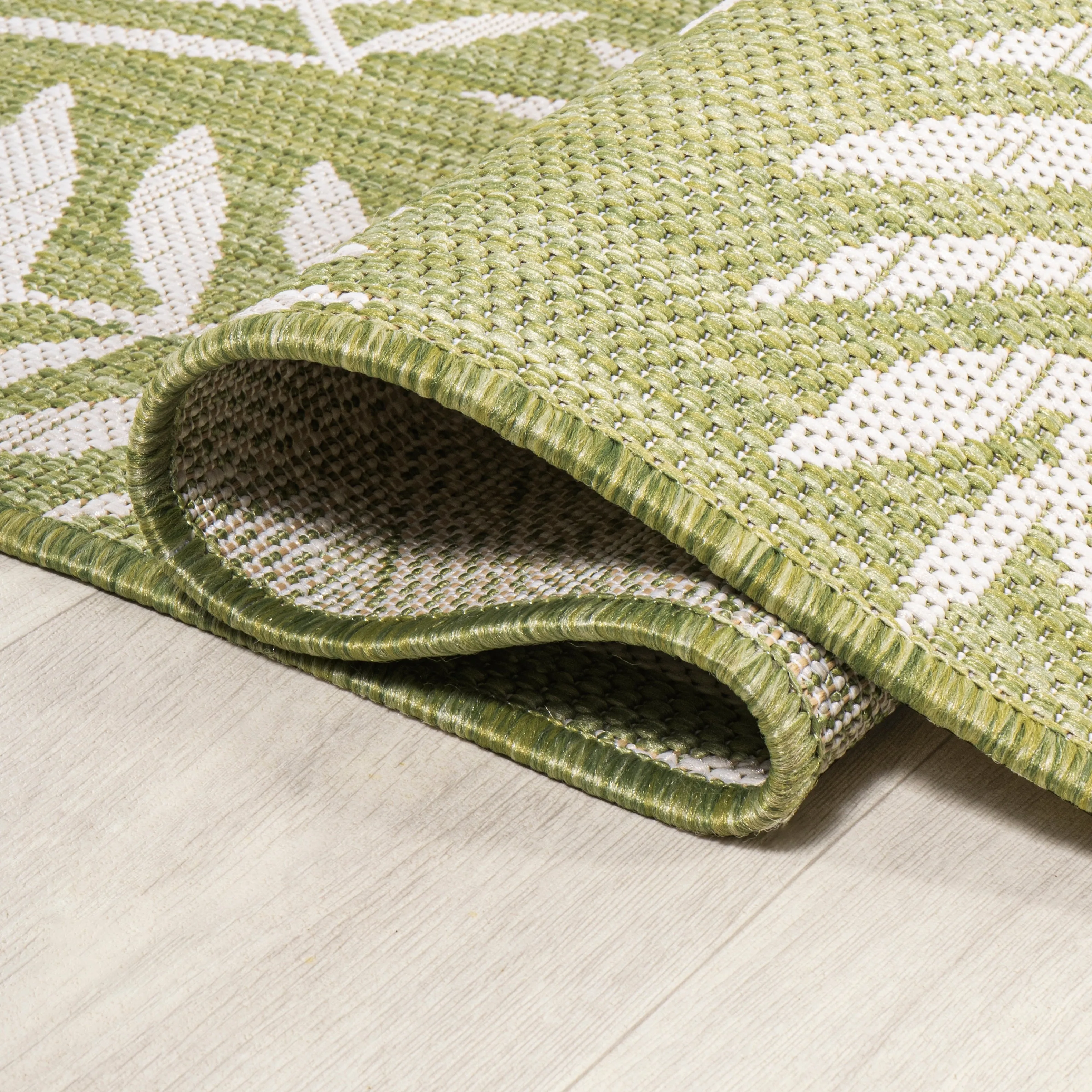 JONATHAN Y Galon Palm Frond Indoor/Outdoor Area Rug