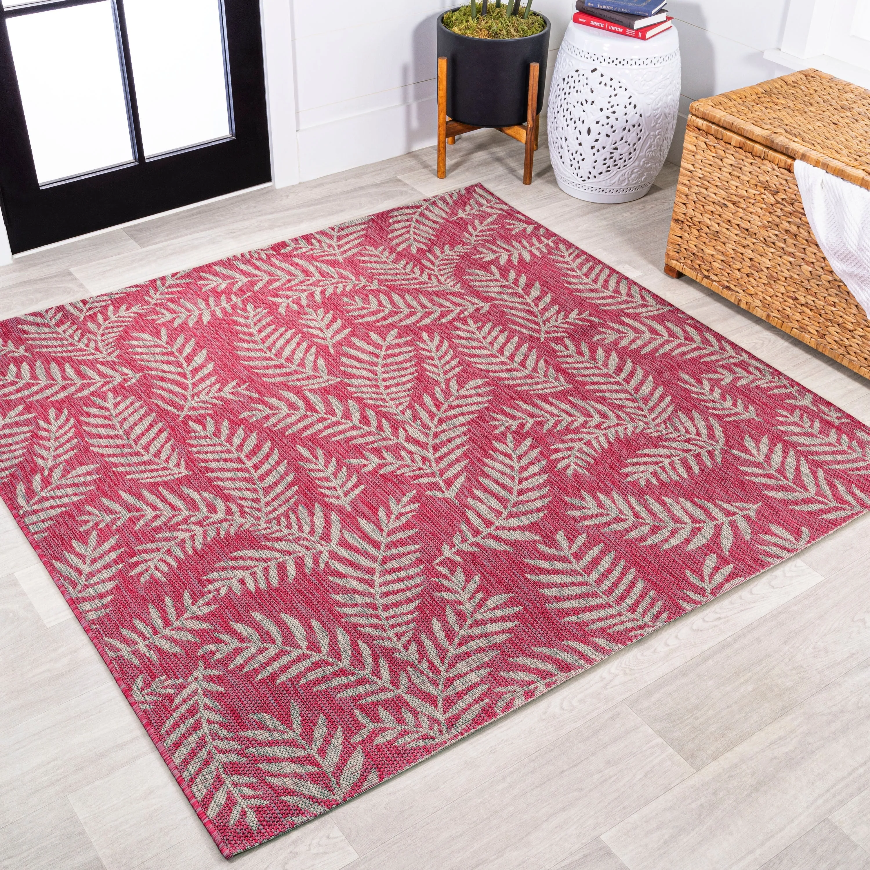 JONATHAN Y Galon Palm Frond Indoor/Outdoor Area Rug