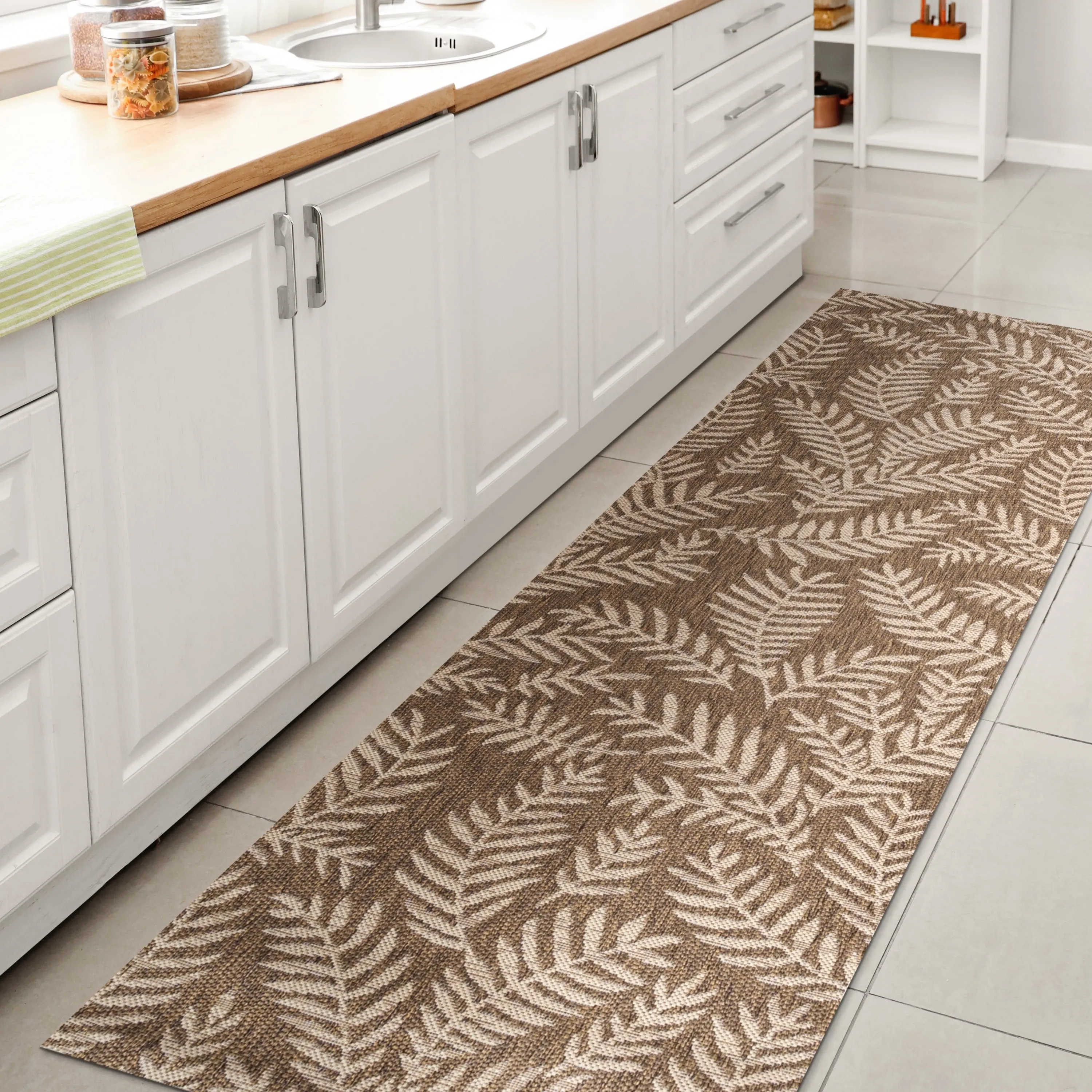 JONATHAN Y Galon Palm Frond Indoor/Outdoor Area Rug
