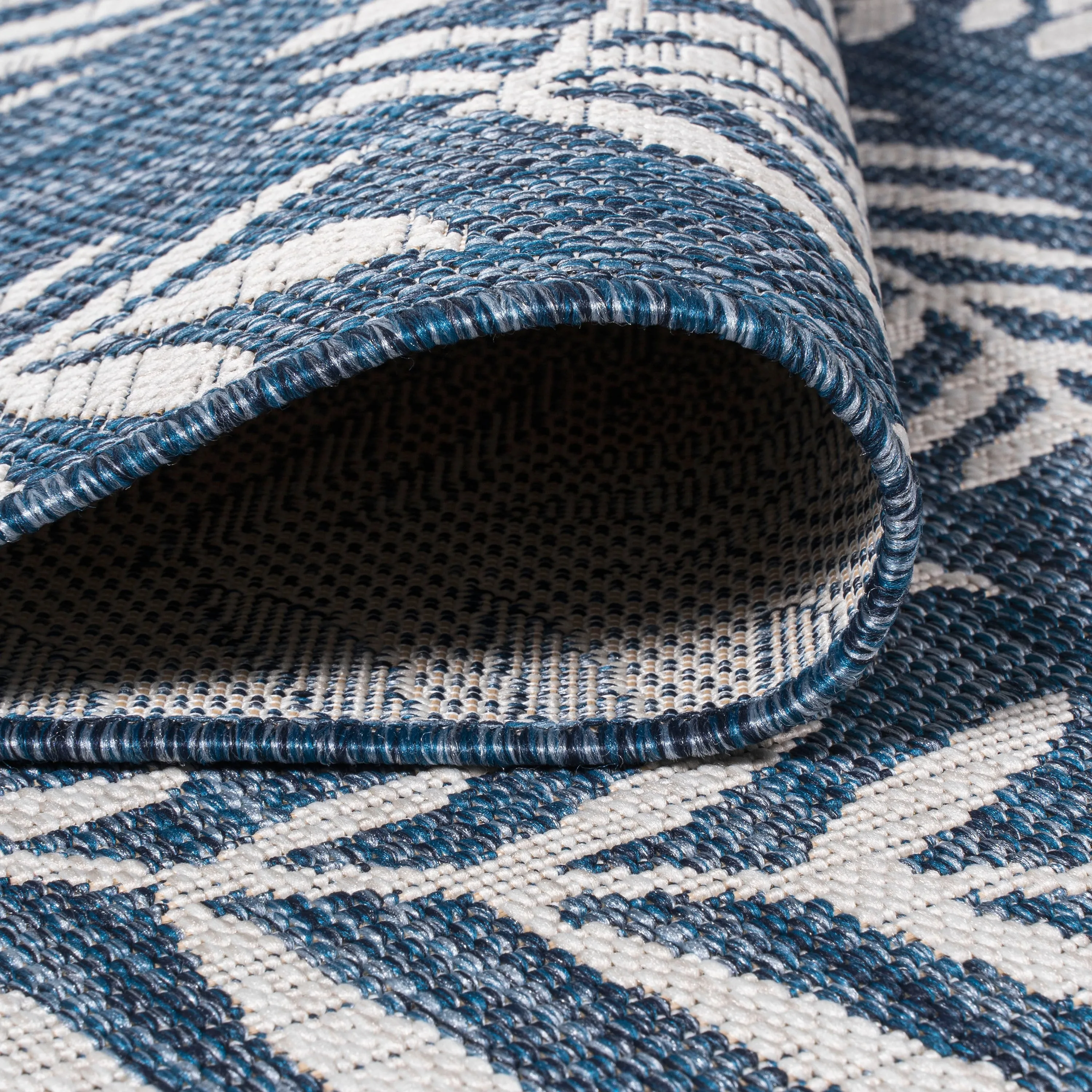 JONATHAN Y Galon Palm Frond Indoor/Outdoor Area Rug