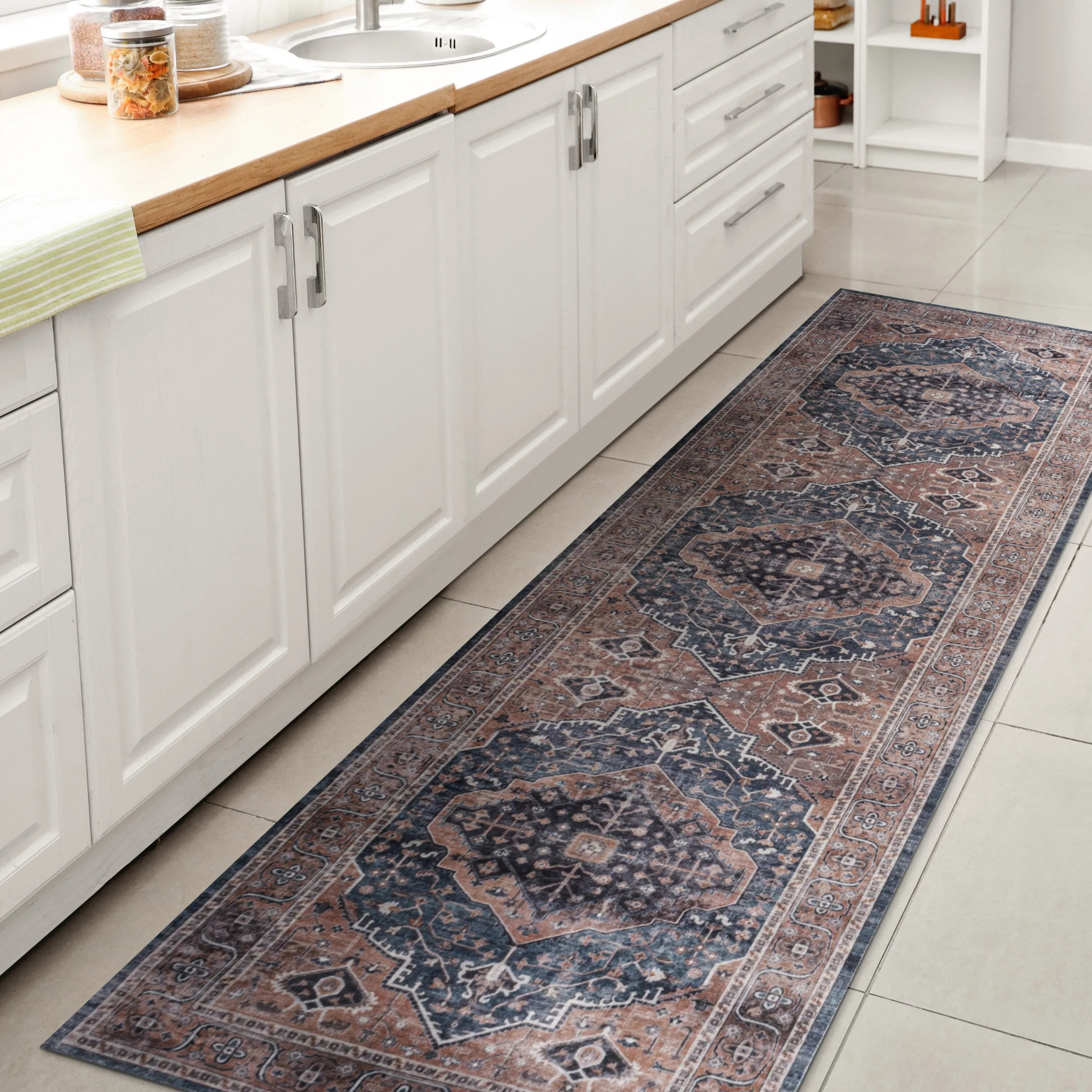 JONATHAN Y Kemer Ogee Medallion Machine Washable Area Rug