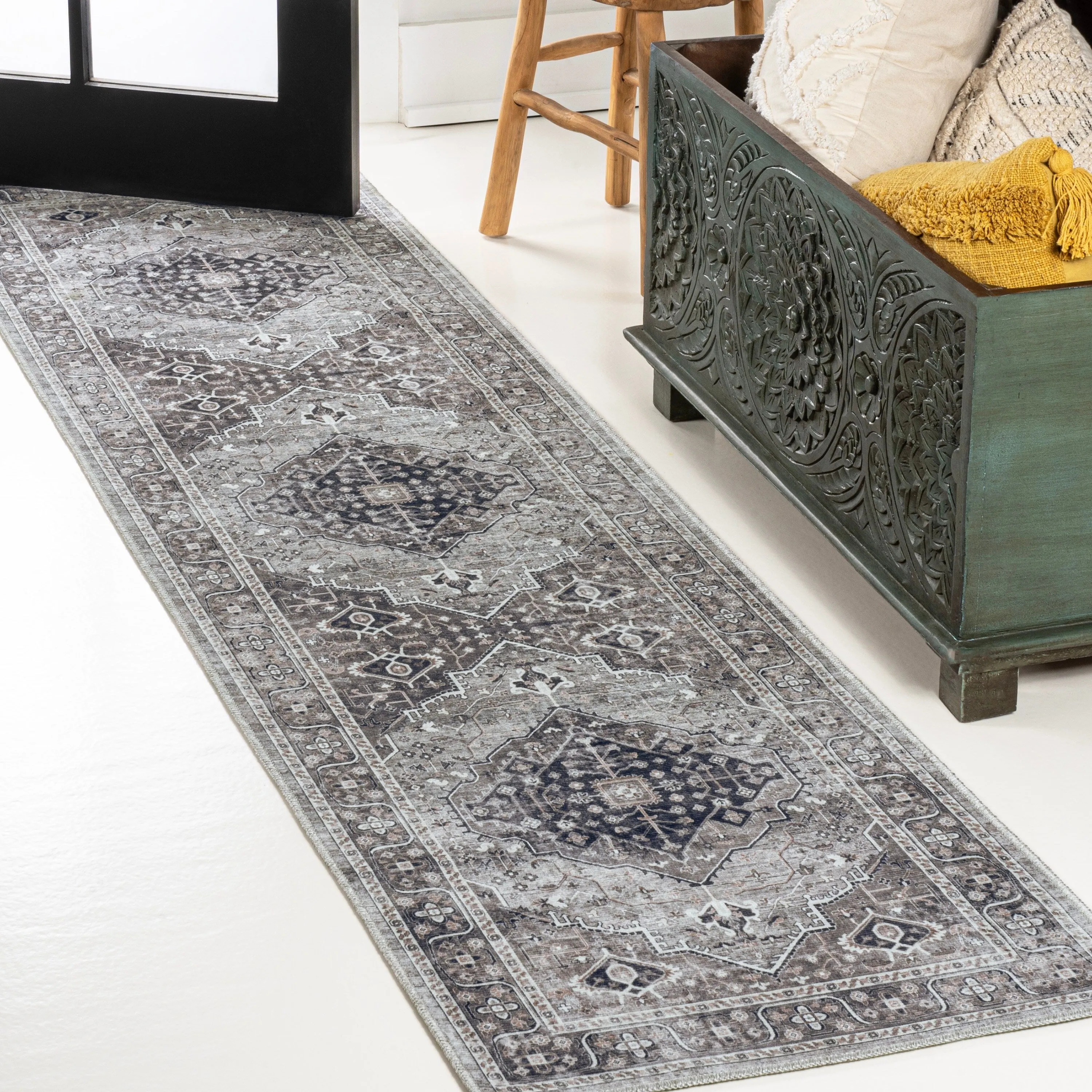 JONATHAN Y Kemer Ogee Medallion Machine Washable Area Rug
