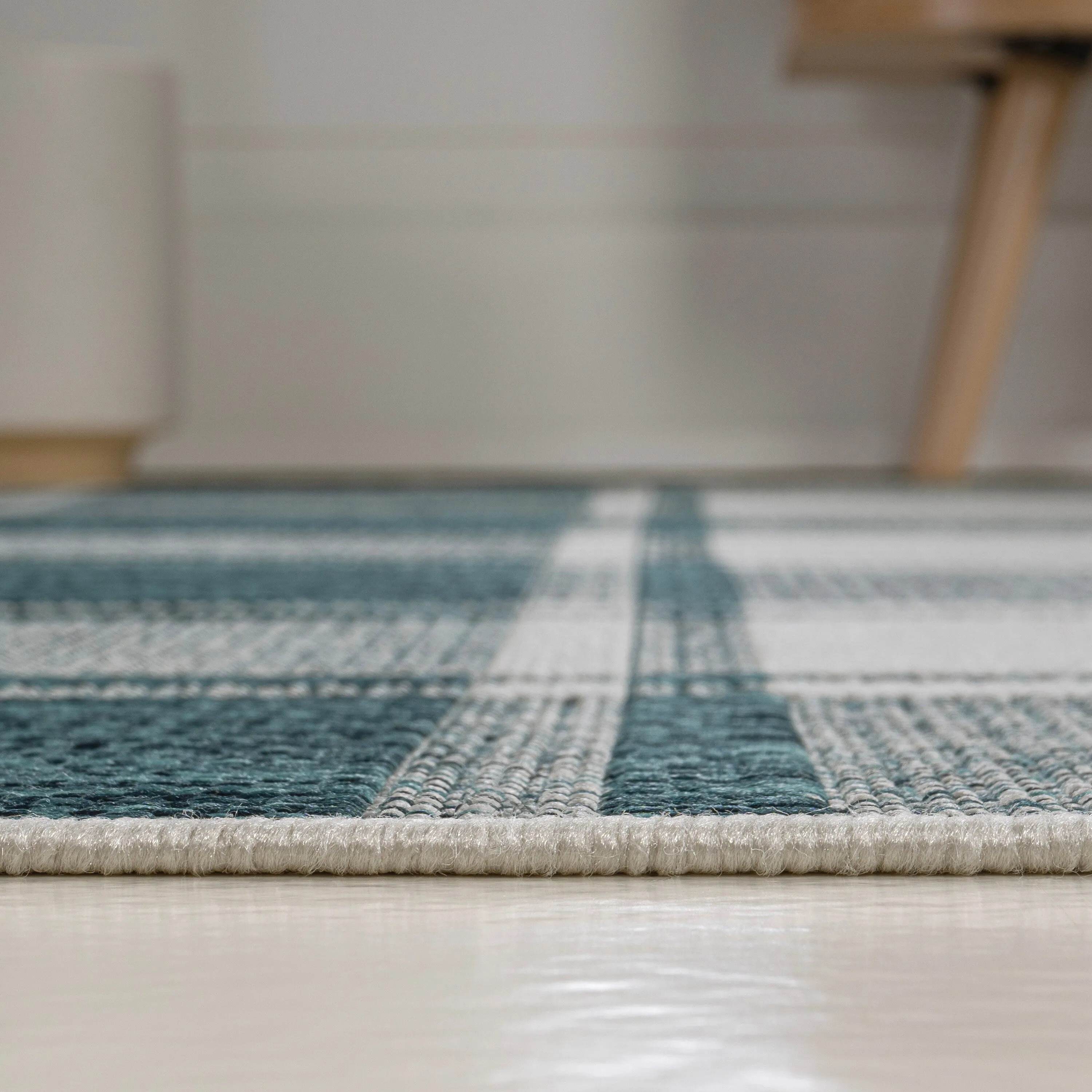 JONATHAN Y Lior Traditional Farmhouse Bold Gingham Indoor/Outdoor Area Rug