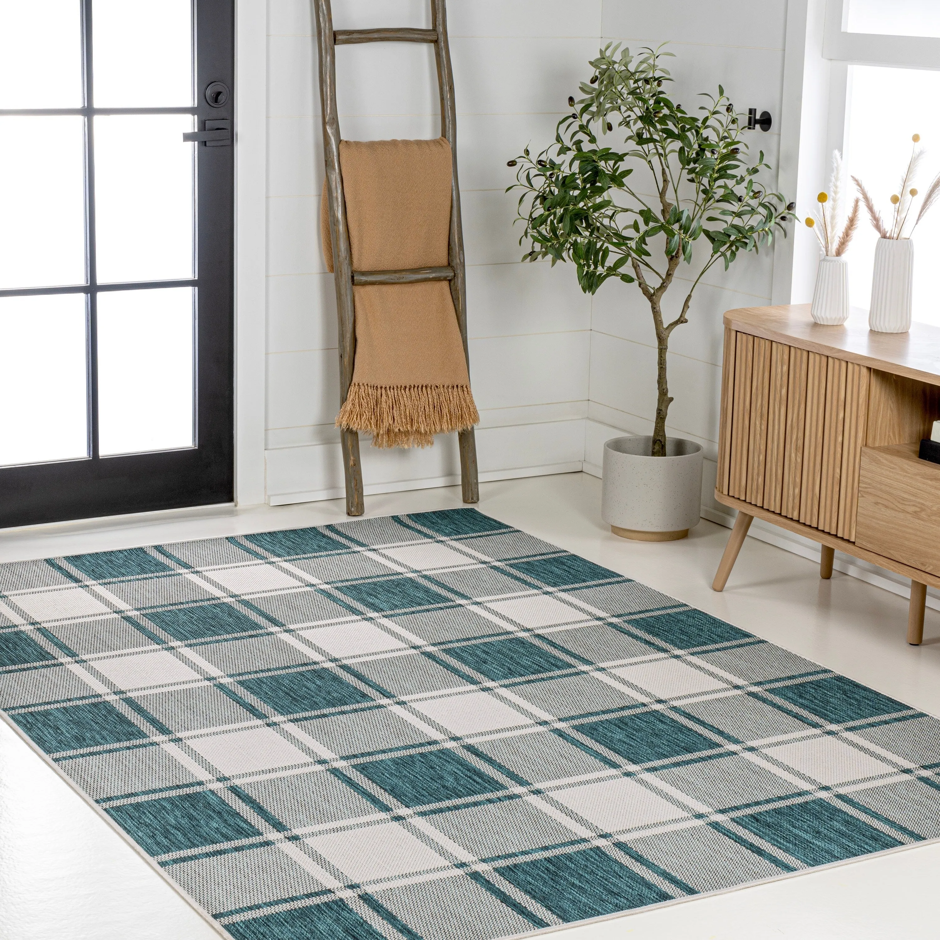 JONATHAN Y Lior Traditional Farmhouse Bold Gingham Indoor/Outdoor Area Rug