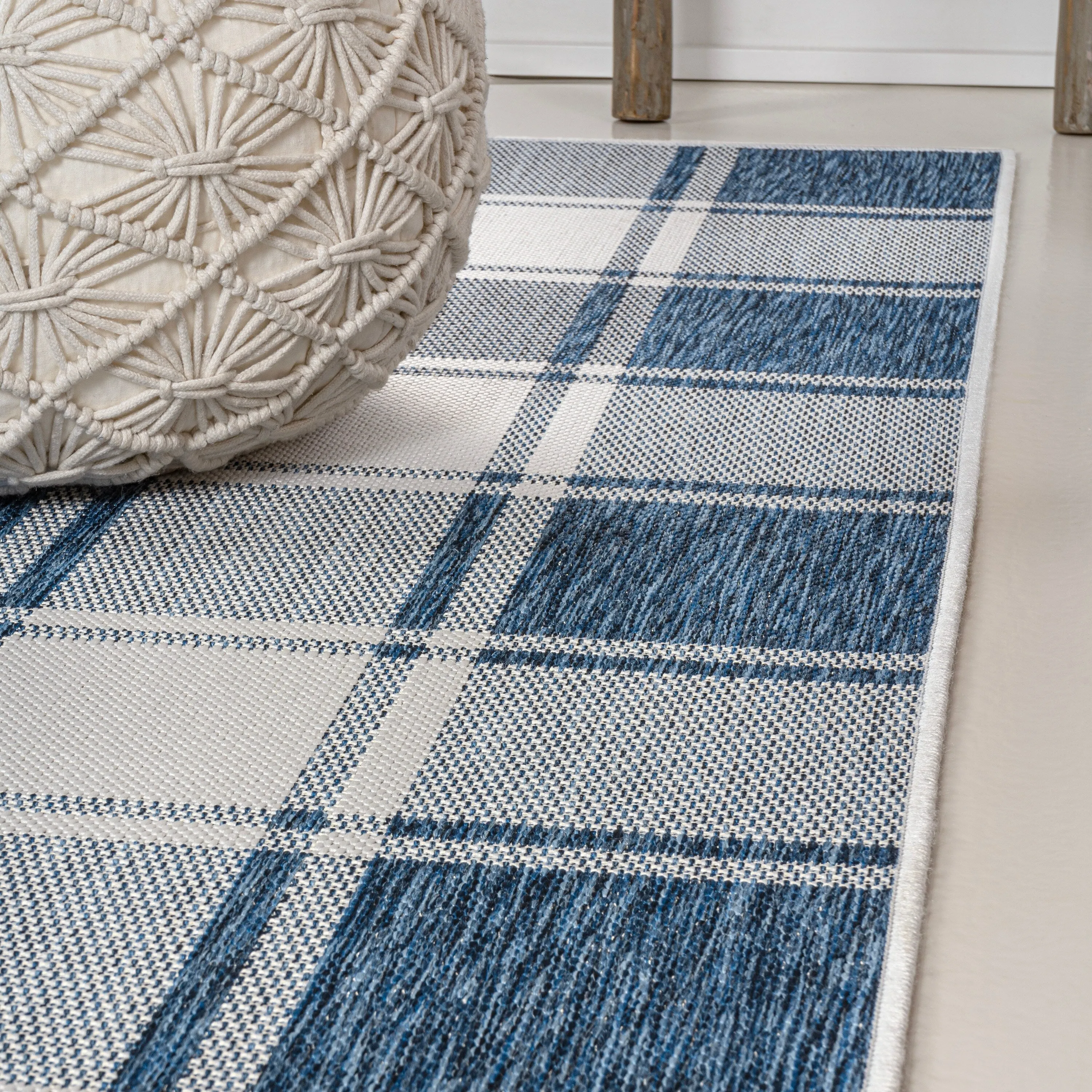 JONATHAN Y Lior Traditional Farmhouse Bold Gingham Indoor/Outdoor Area Rug