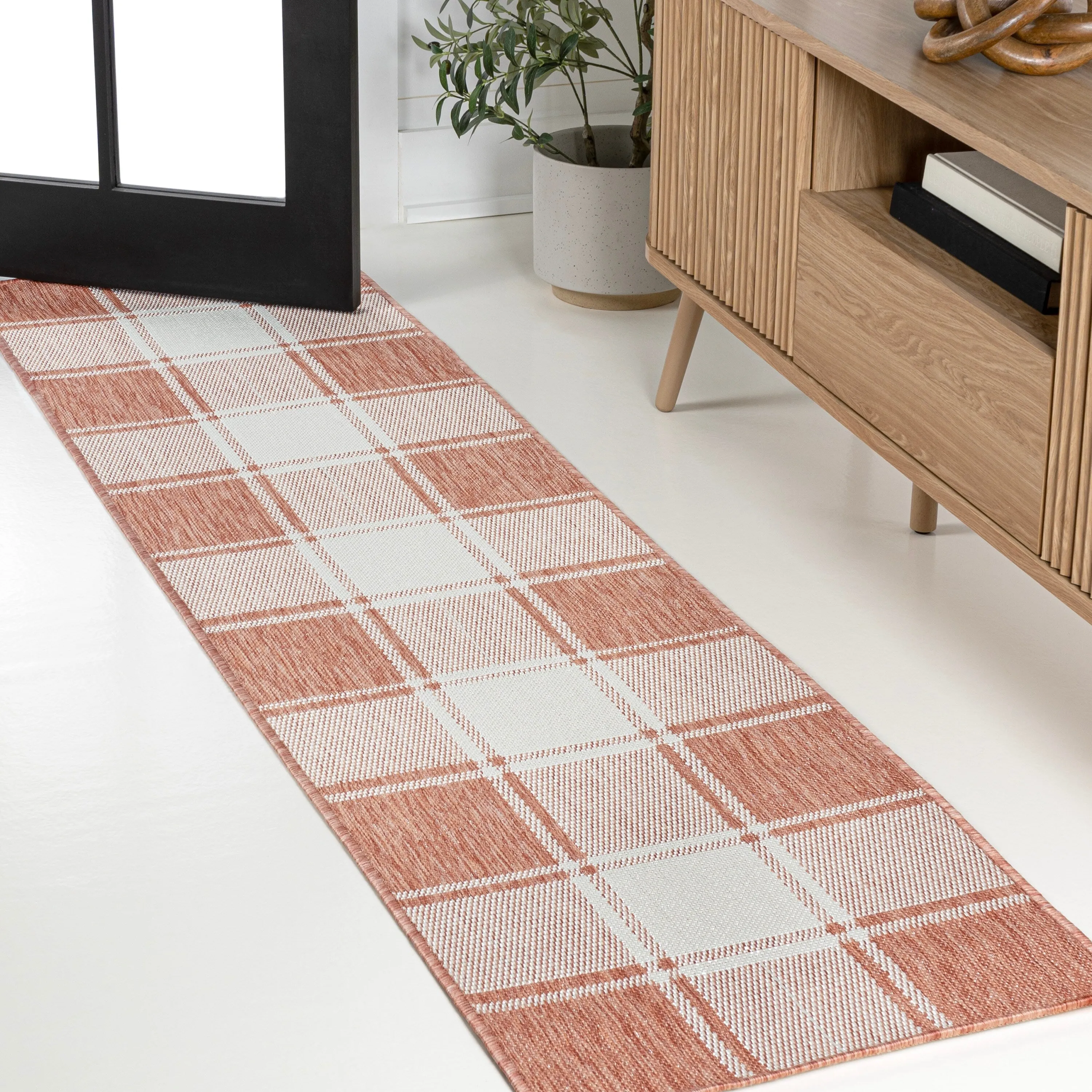 JONATHAN Y Lior Traditional Farmhouse Bold Gingham Indoor/Outdoor Area Rug