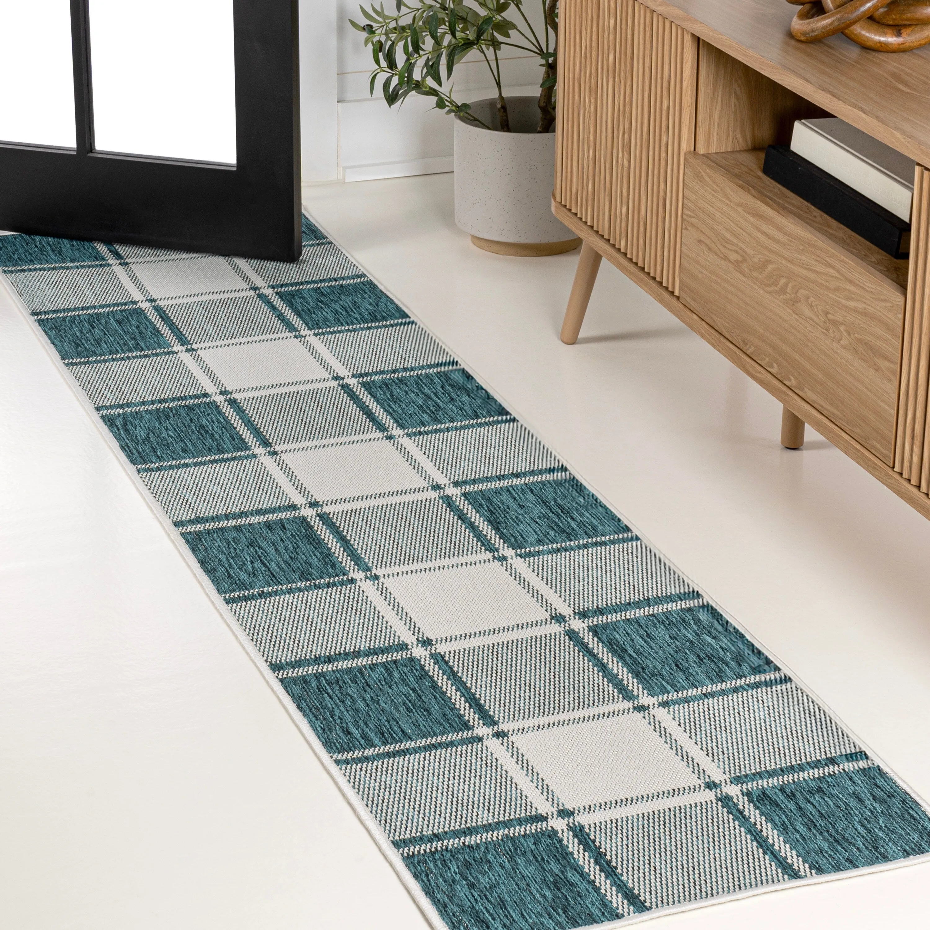 JONATHAN Y Lior Traditional Farmhouse Bold Gingham Indoor/Outdoor Area Rug