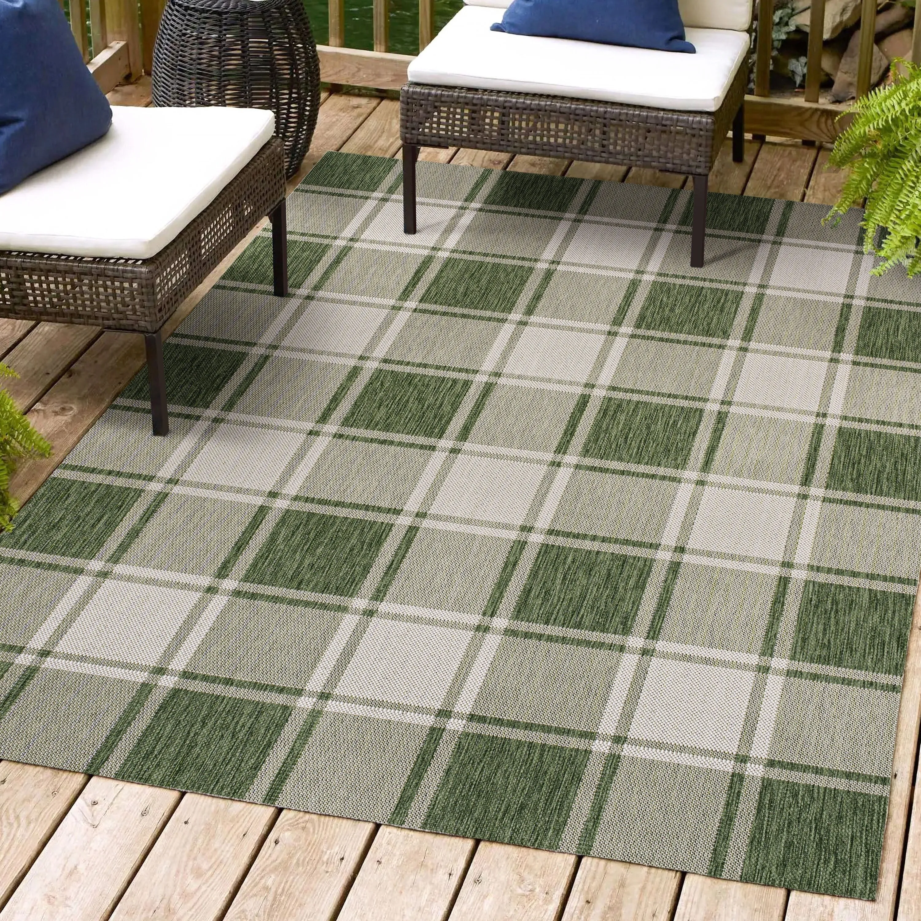 JONATHAN Y Lior Traditional Farmhouse Bold Gingham Indoor/Outdoor Area Rug