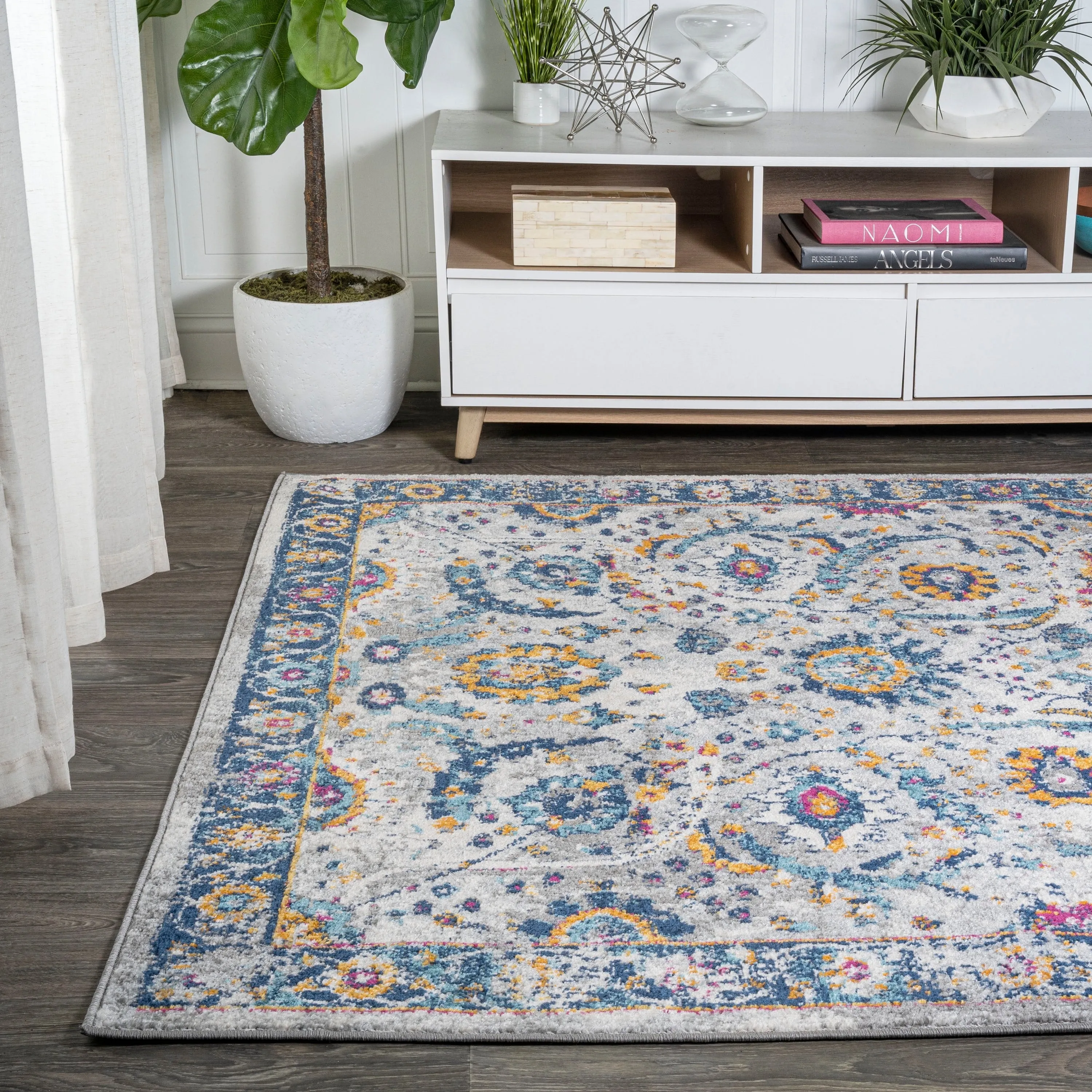 JONATHAN Y Lorena Modern Persian Area Rug
