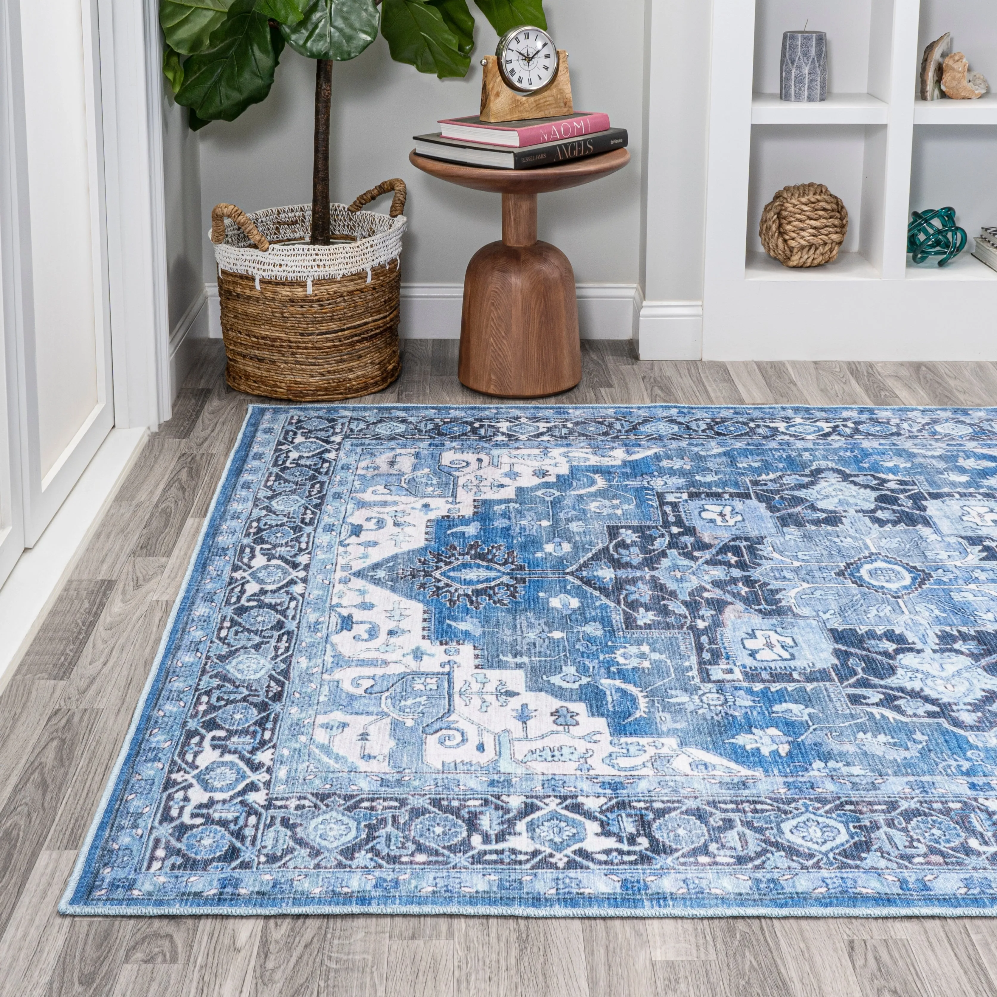 JONATHAN Y Marrakesh Ornate Medallion Machine Washable Area Rug