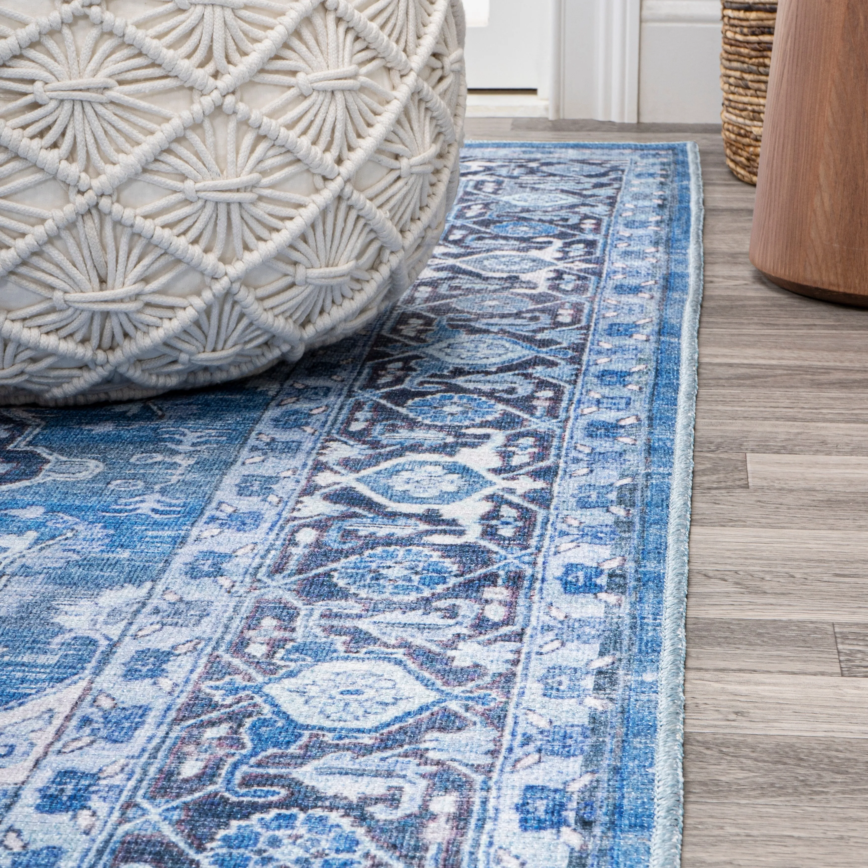 JONATHAN Y Marrakesh Ornate Medallion Machine Washable Area Rug