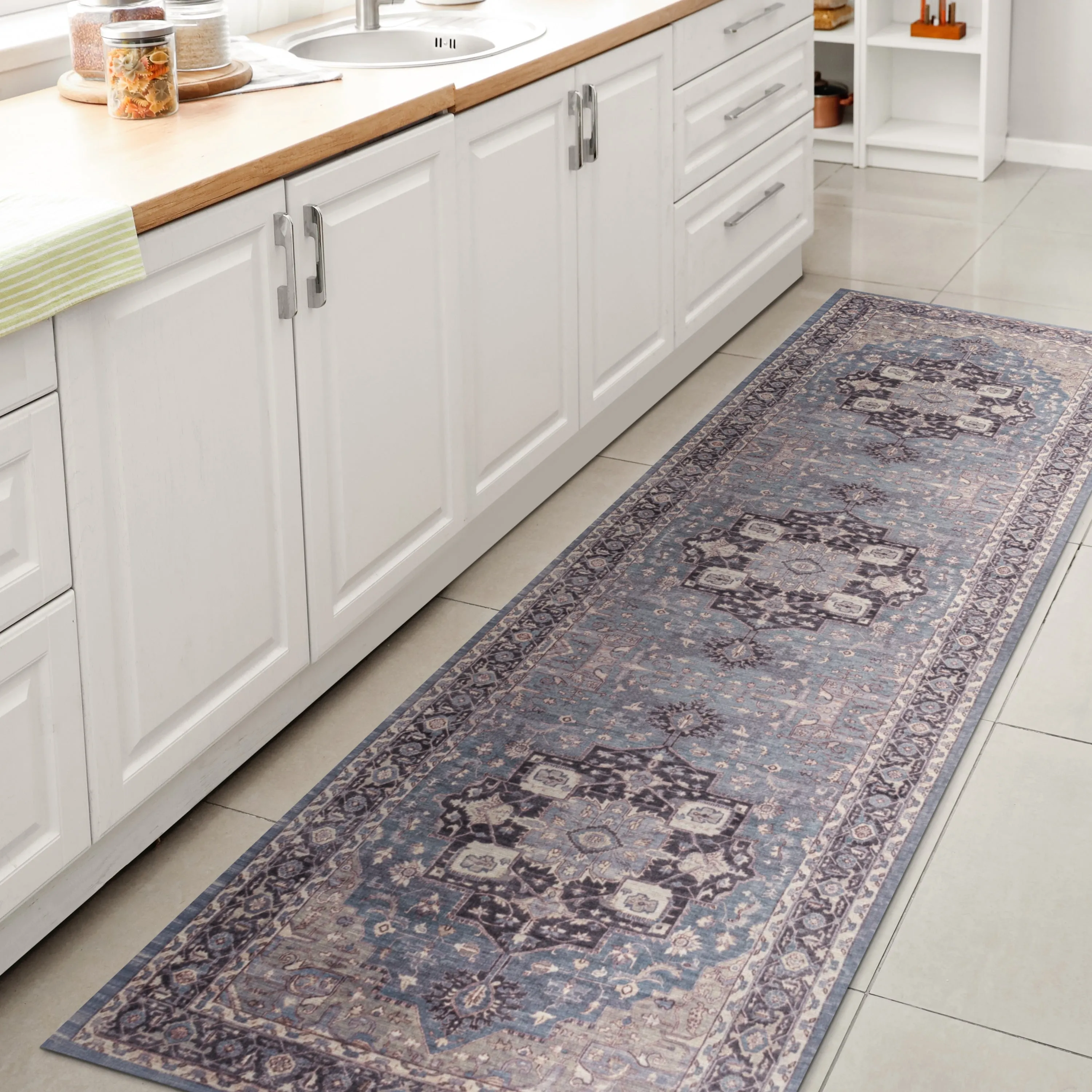 JONATHAN Y Marrakesh Ornate Medallion Machine Washable Area Rug