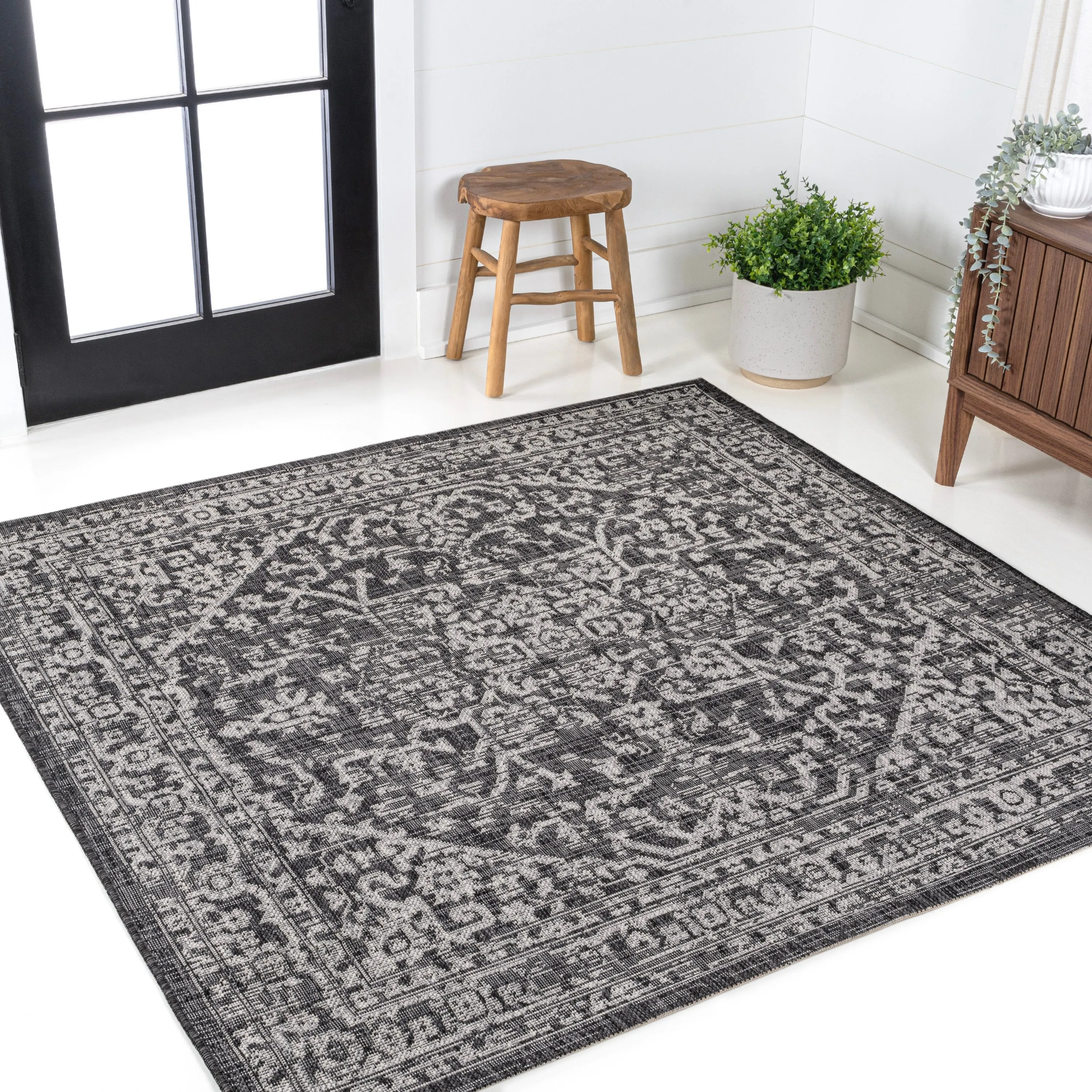 JONATHAN Y Medallion Textured Weave Indoor/Outdoor Area Rug