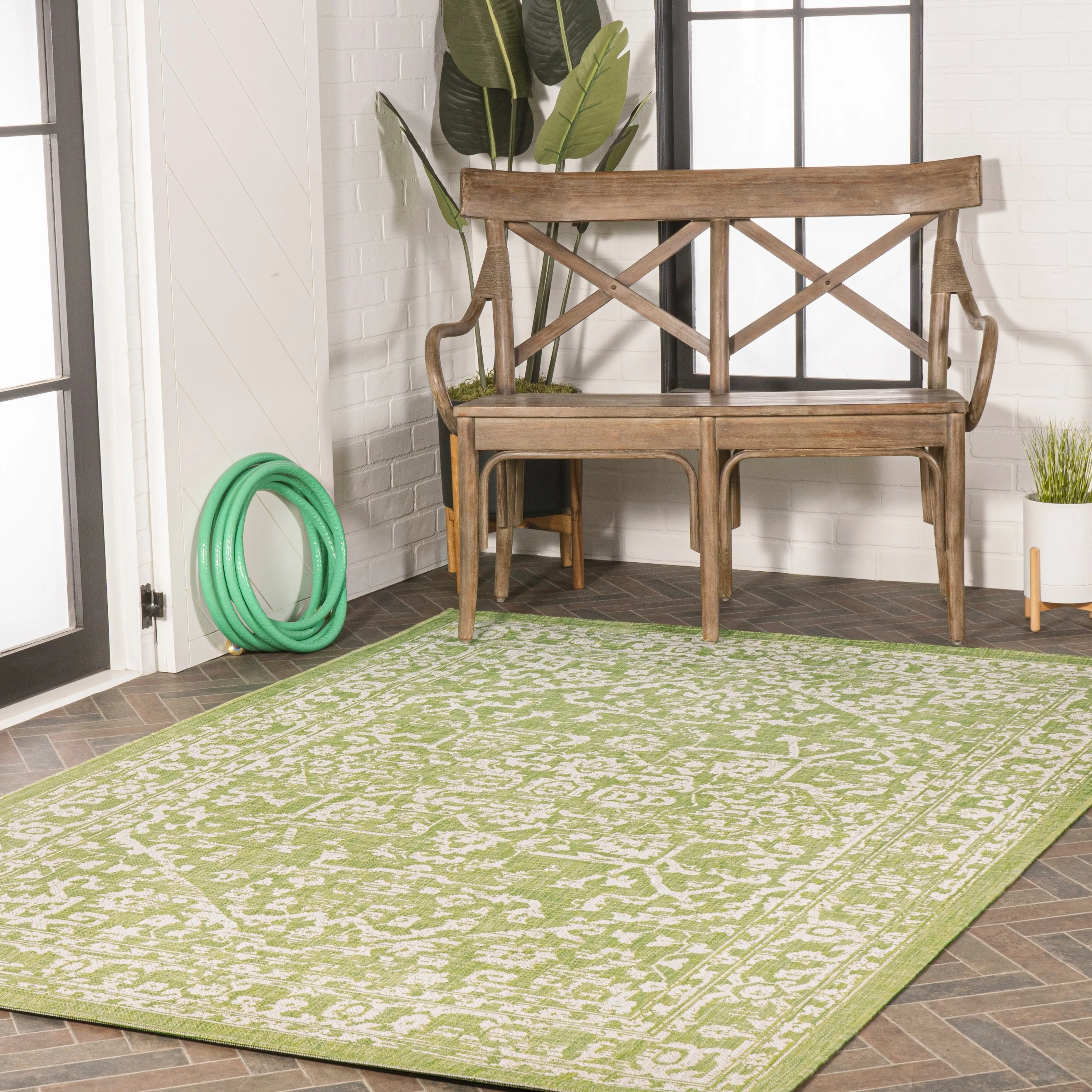 JONATHAN Y Medallion Textured Weave Indoor/Outdoor Area Rug