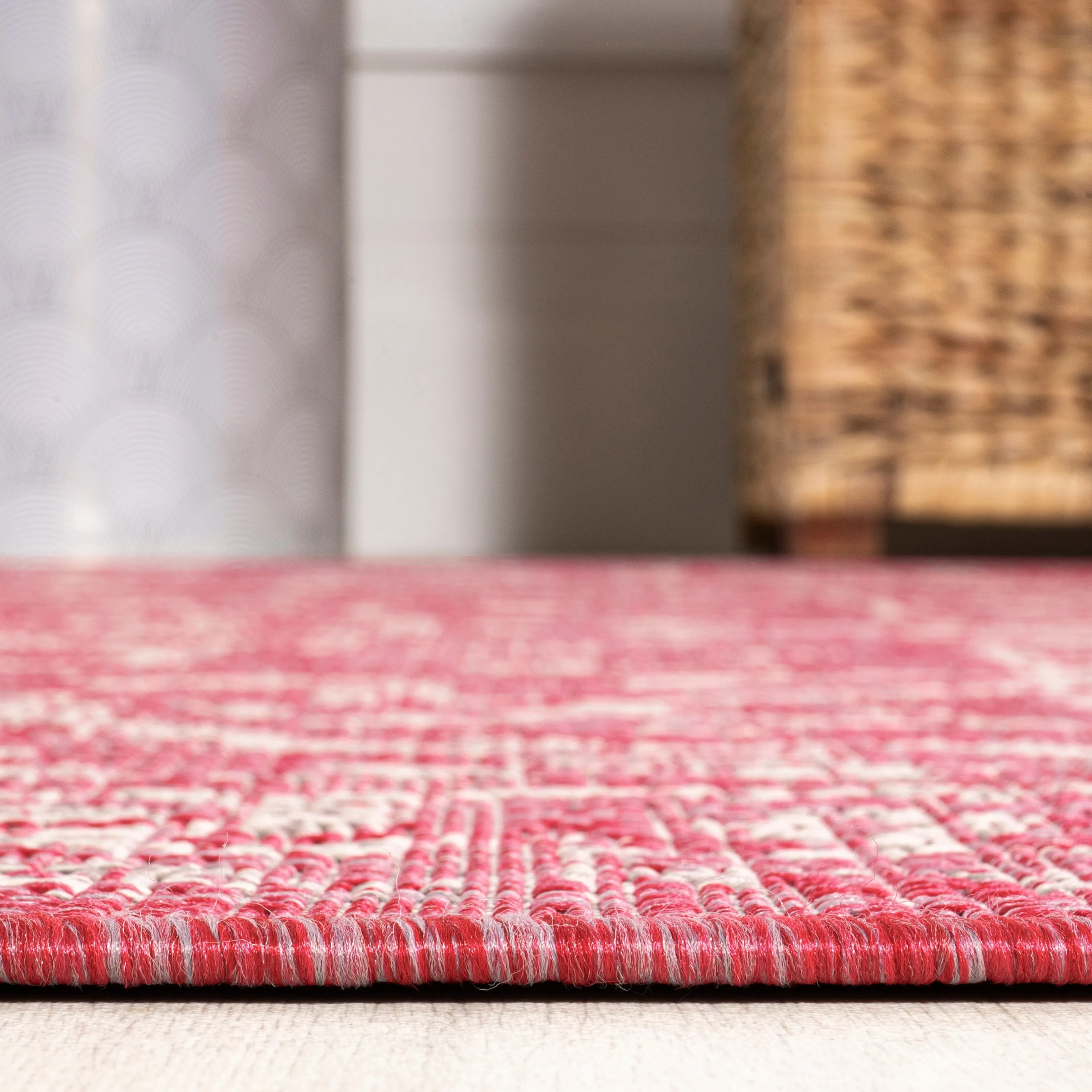 JONATHAN Y Medallion Textured Weave Indoor/Outdoor Area Rug