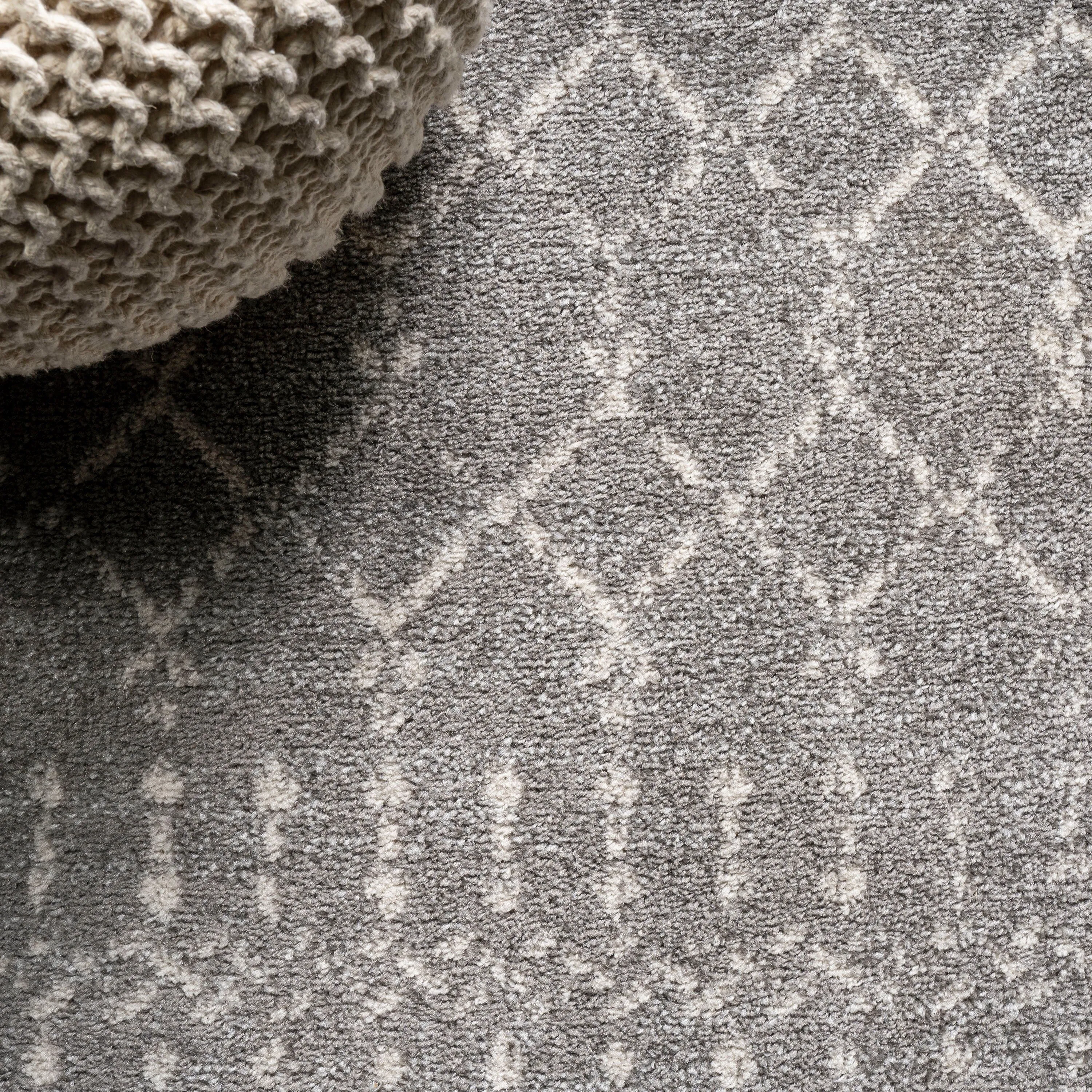 JONATHAN Y Modern HYPE Boho Vintage Diamond Area Rug