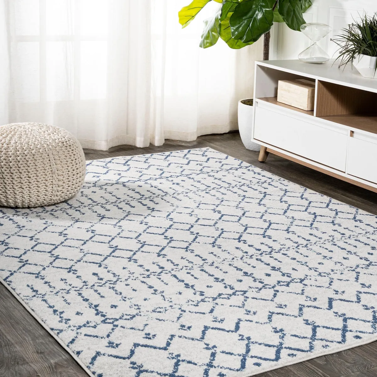 JONATHAN Y Modern HYPE Boho Vintage Diamond Area Rug