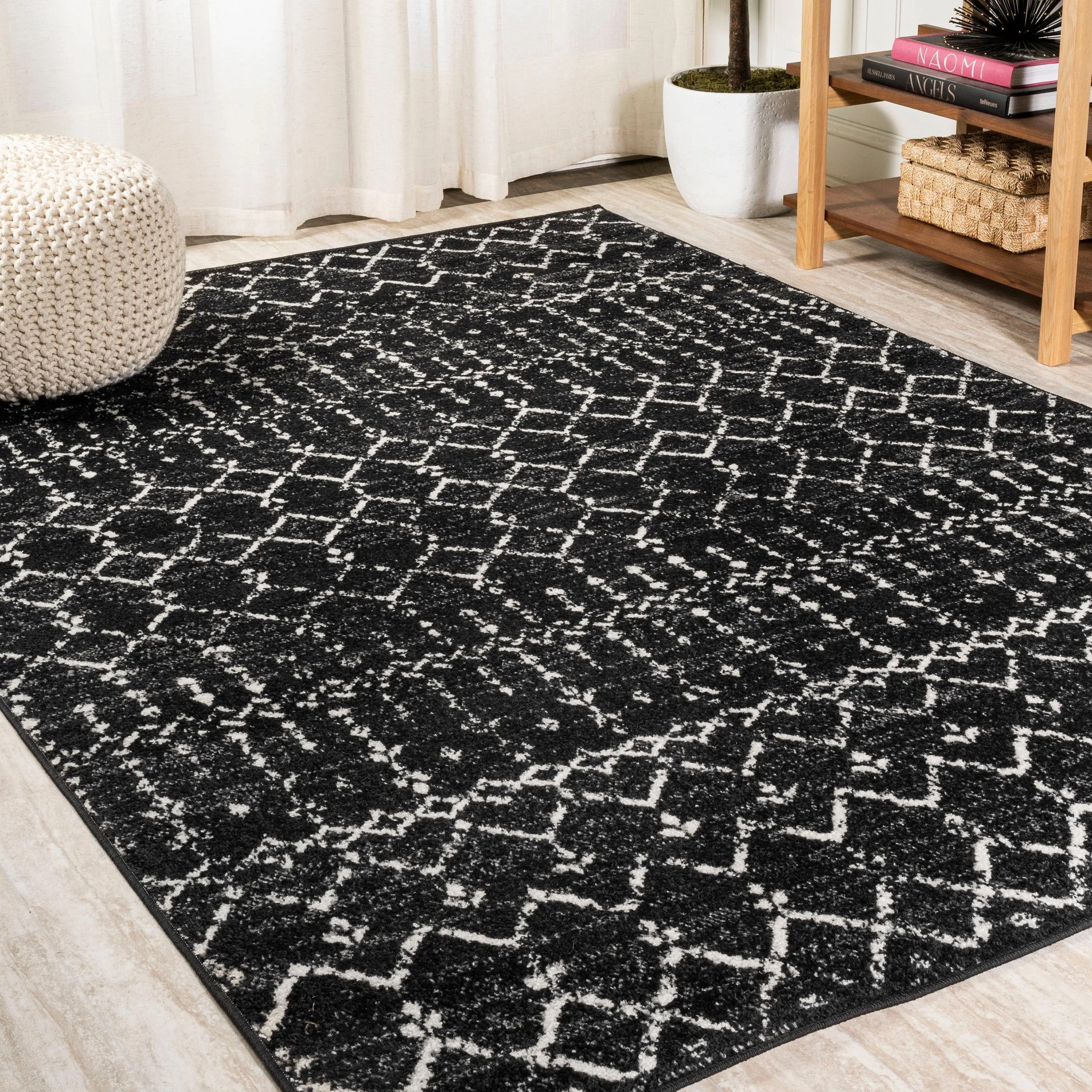 JONATHAN Y Modern HYPE Boho Vintage Diamond Area Rug