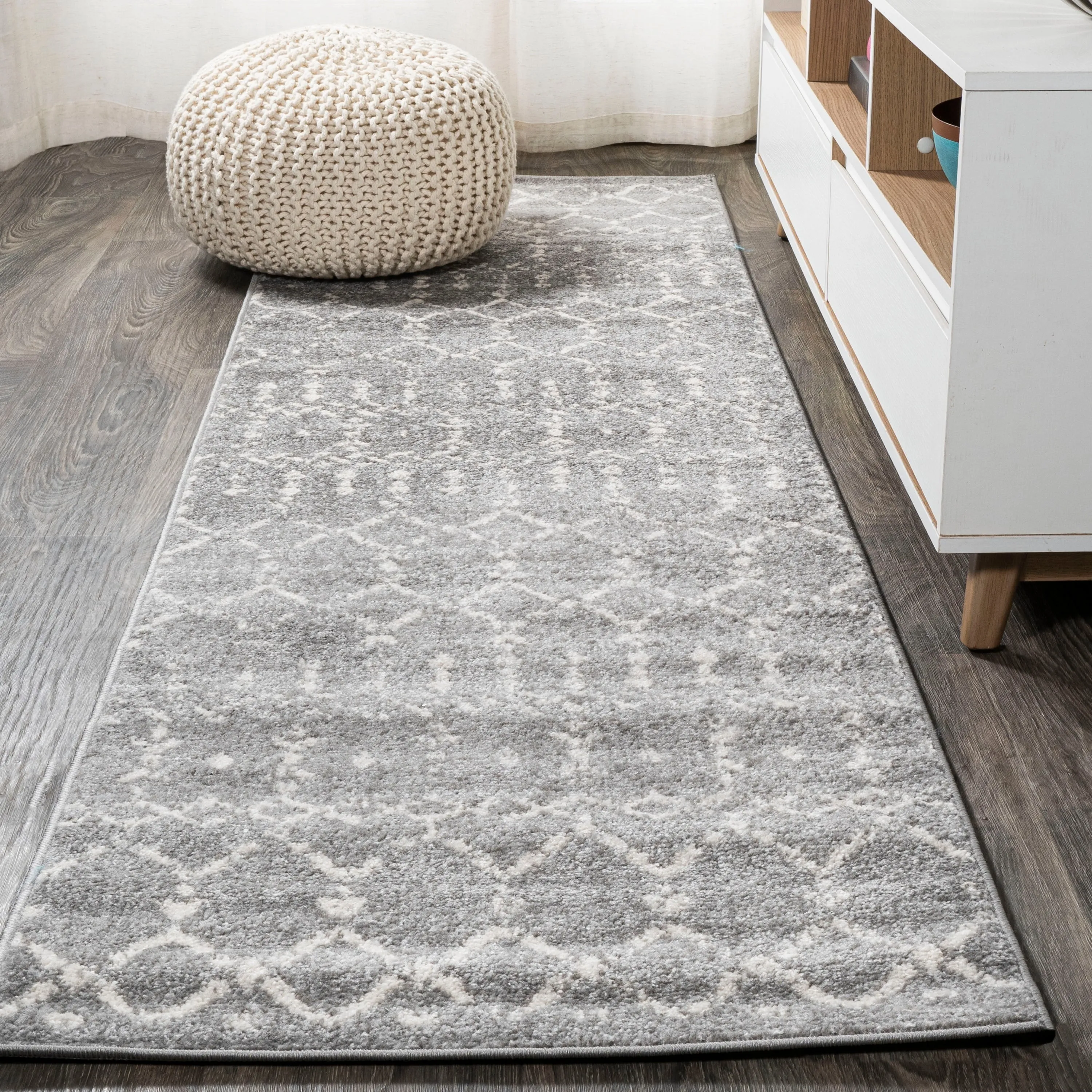 JONATHAN Y Modern HYPE Boho Vintage Diamond Area Rug