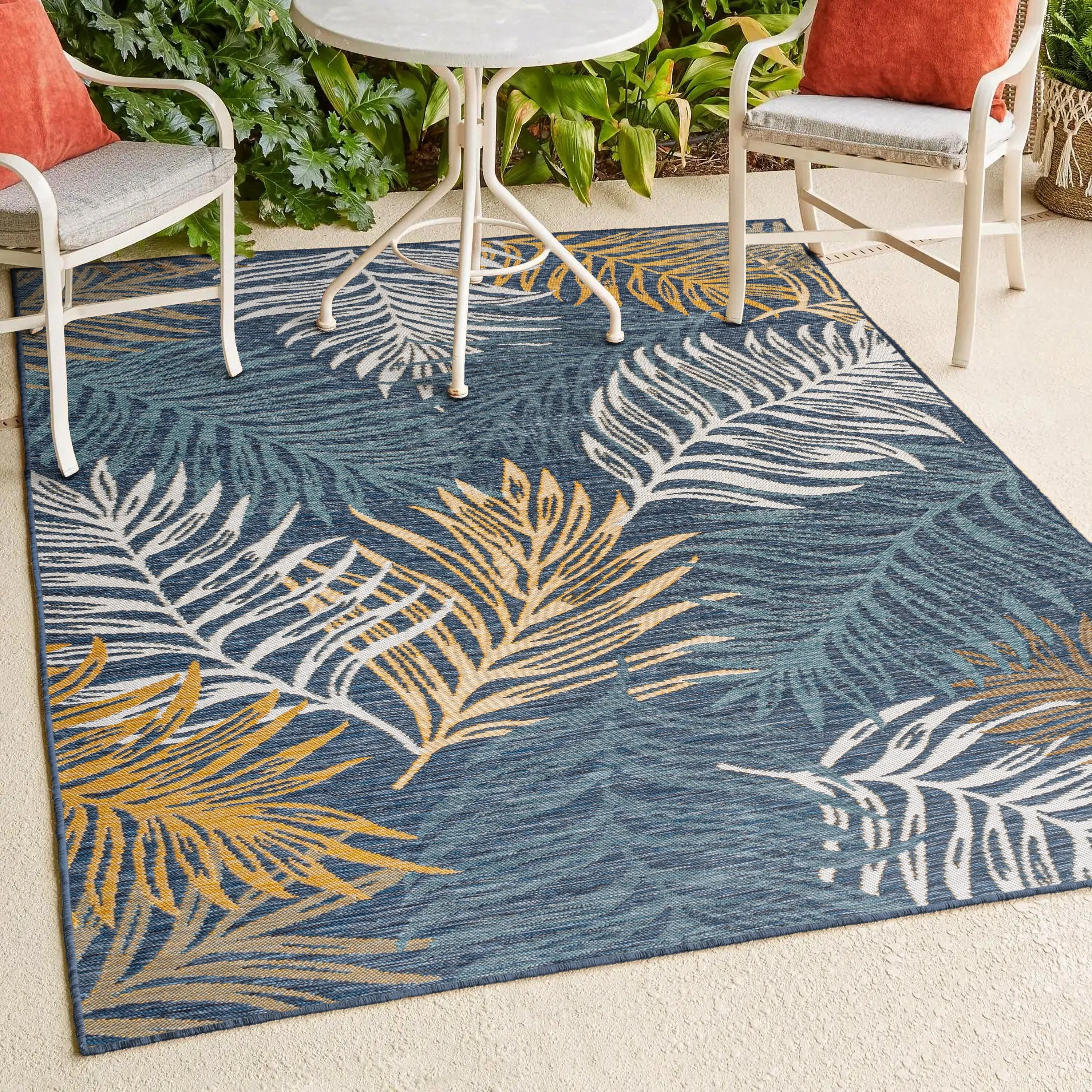 JONATHAN Y Reversible Arielle Coastal Casual Palm Frond Machine-Washable Indoor/Outdoor Area Rug