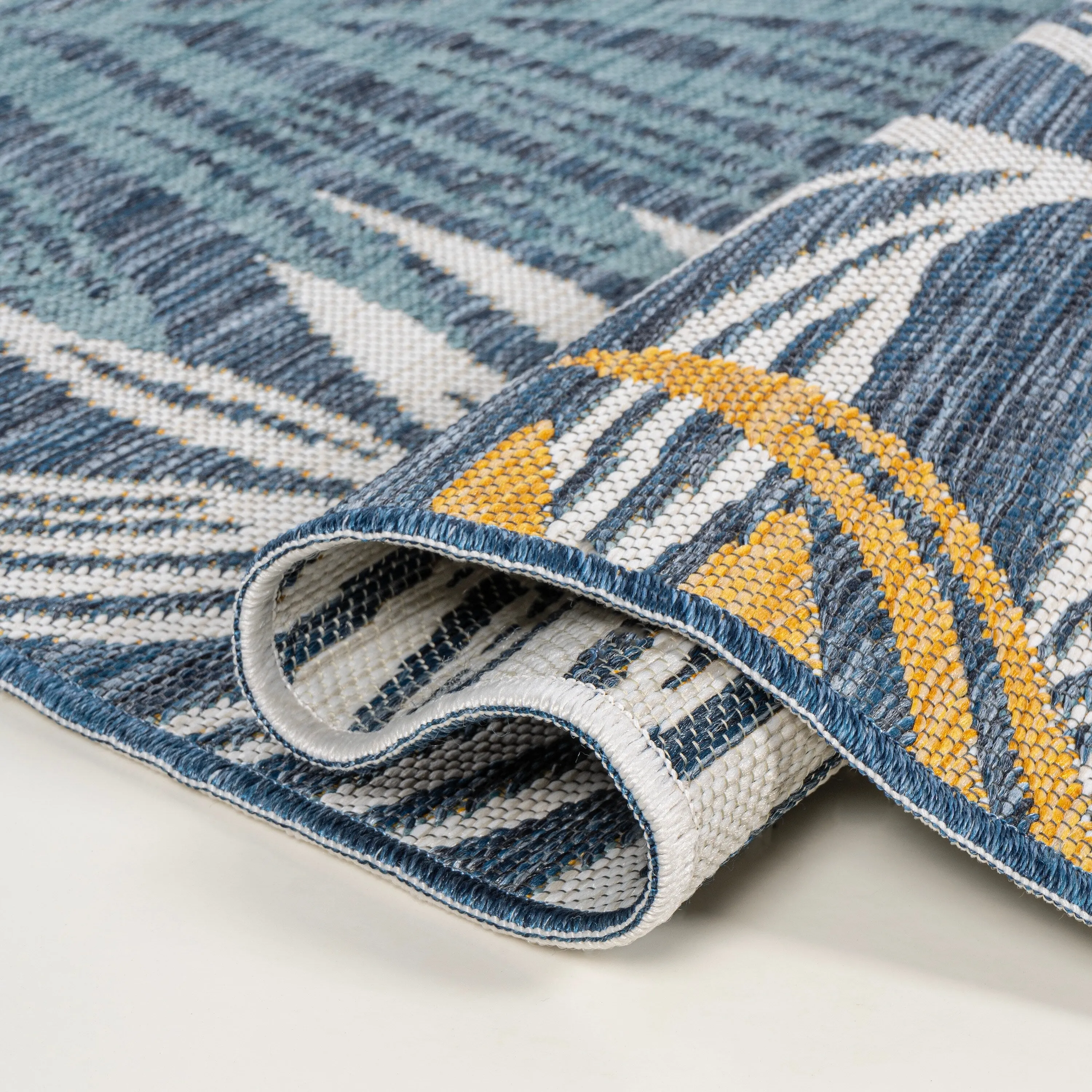 JONATHAN Y Reversible Arielle Coastal Casual Palm Frond Machine-Washable Indoor/Outdoor Area Rug