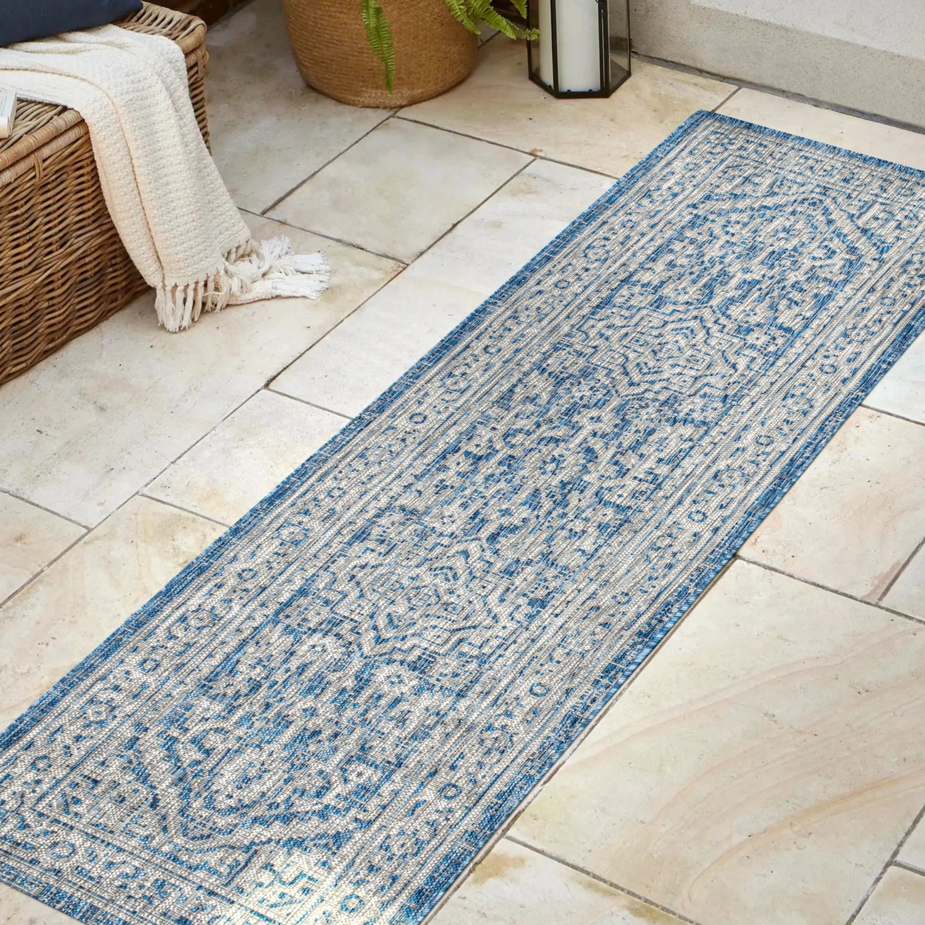 JONATHAN Y Rozetta Medallion Textured Weave Indoor/Outdoor Area Rug