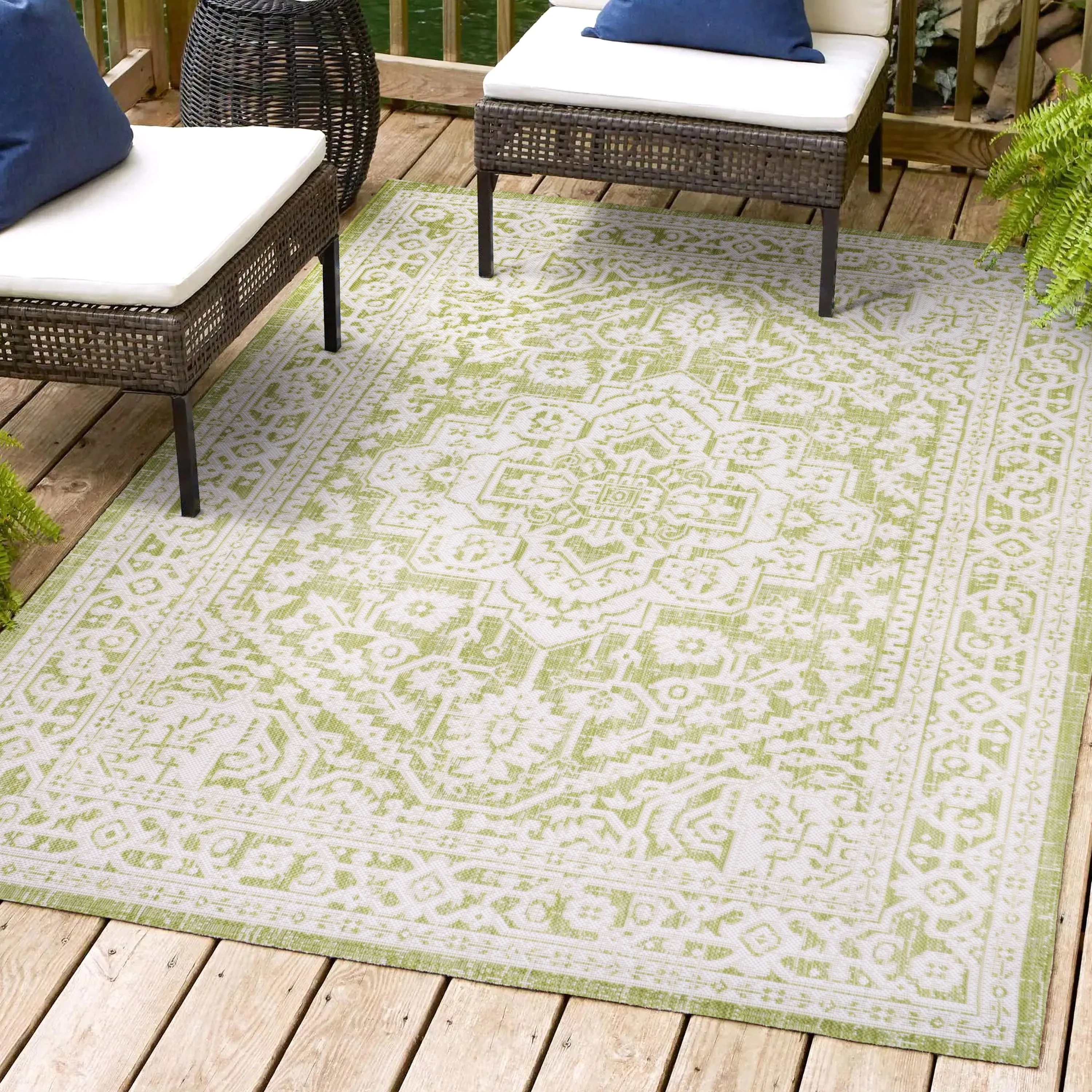 JONATHAN Y Rozetta Medallion Textured Weave Indoor/Outdoor Area Rug