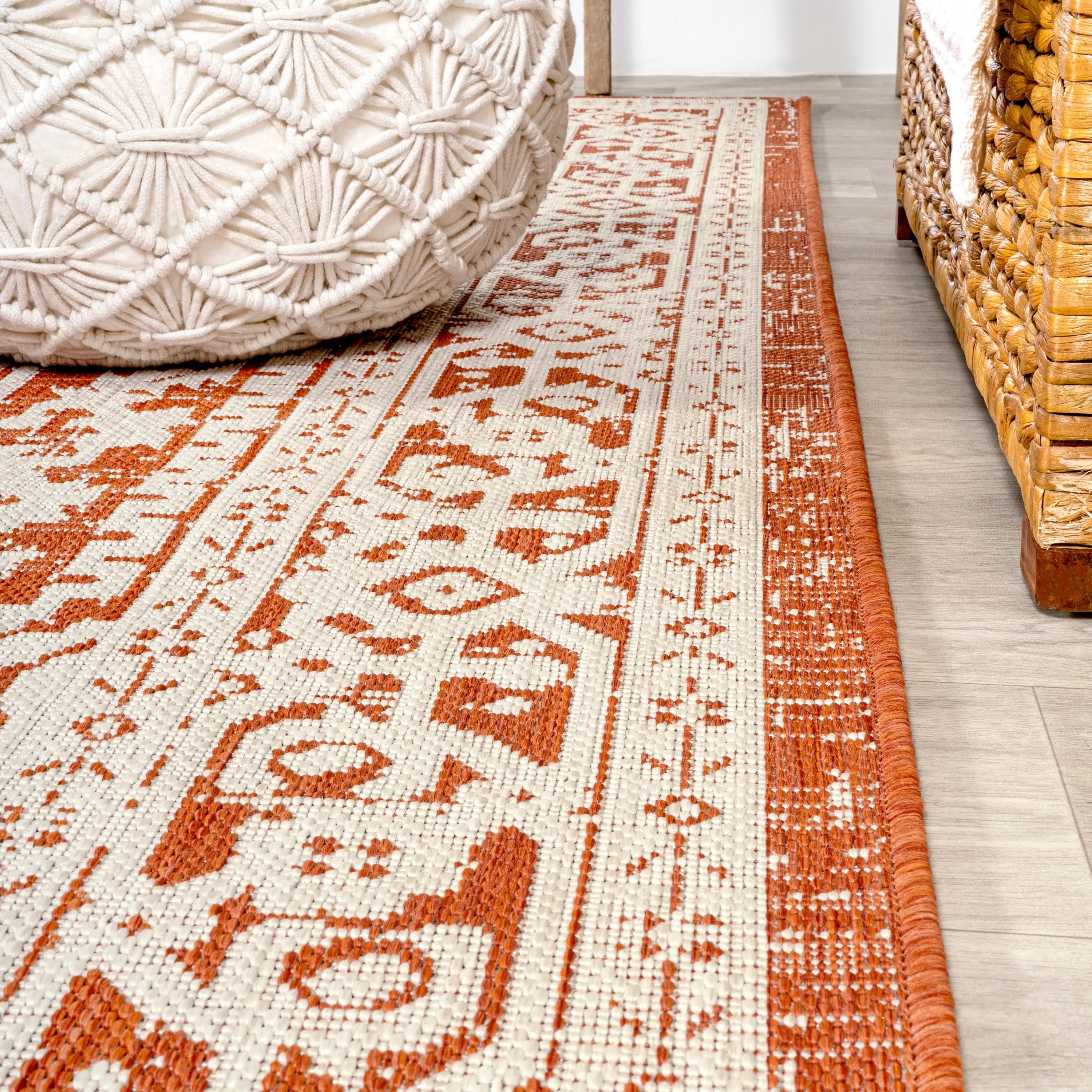 JONATHAN Y Rozetta Medallion Textured Weave Indoor/Outdoor Area Rug