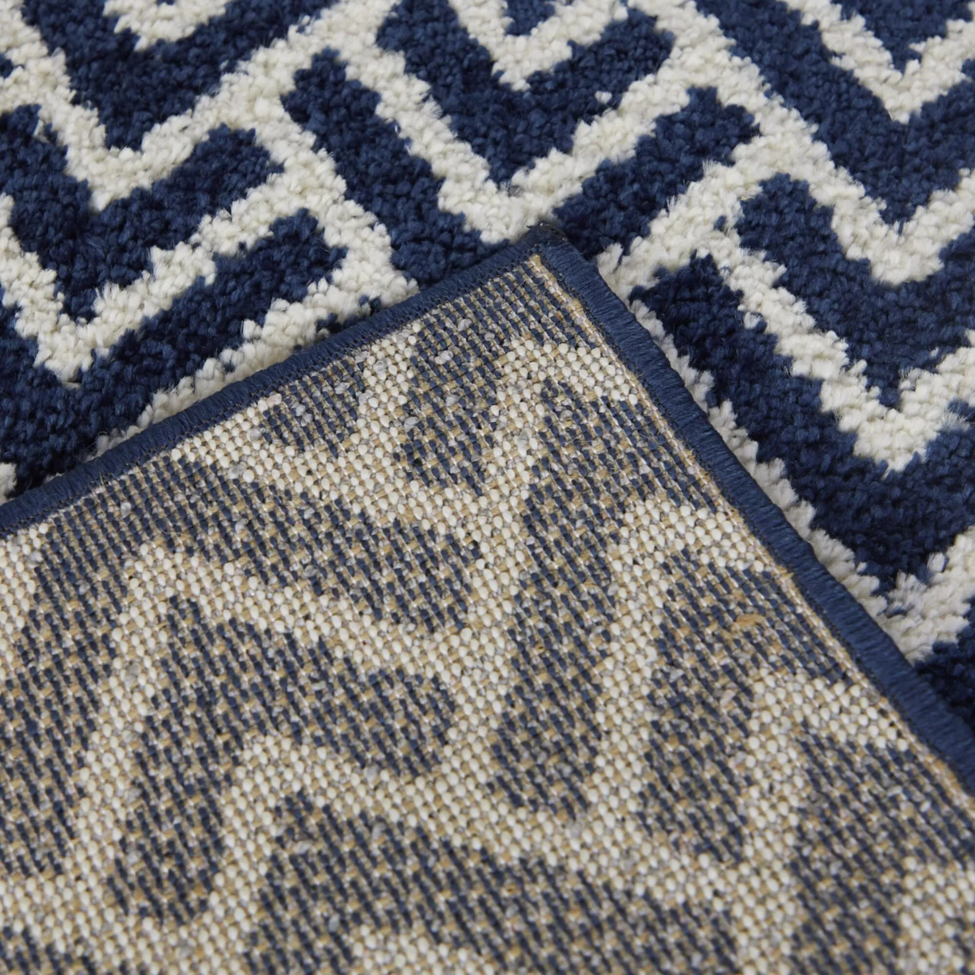 Kaufman Transitional Chevron Area Rug