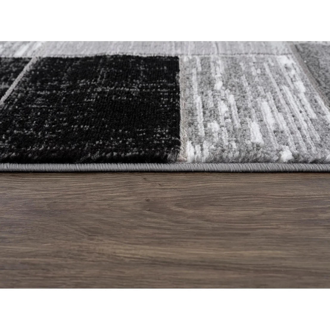 L'Baiet Verena Geometric Area Rug