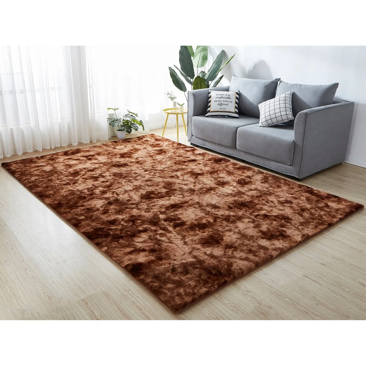 Lily Luxury Chinchilla Faux Fur Rectangular Area Rug