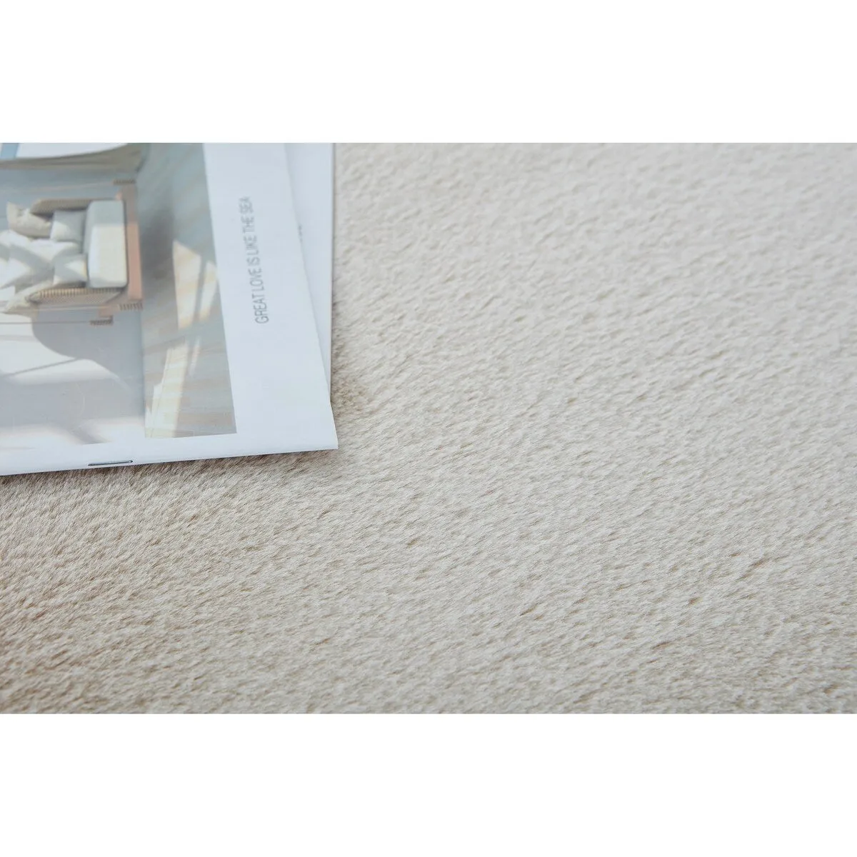 Lily Luxury Chinchilla Faux Fur Rectangular Area Rug