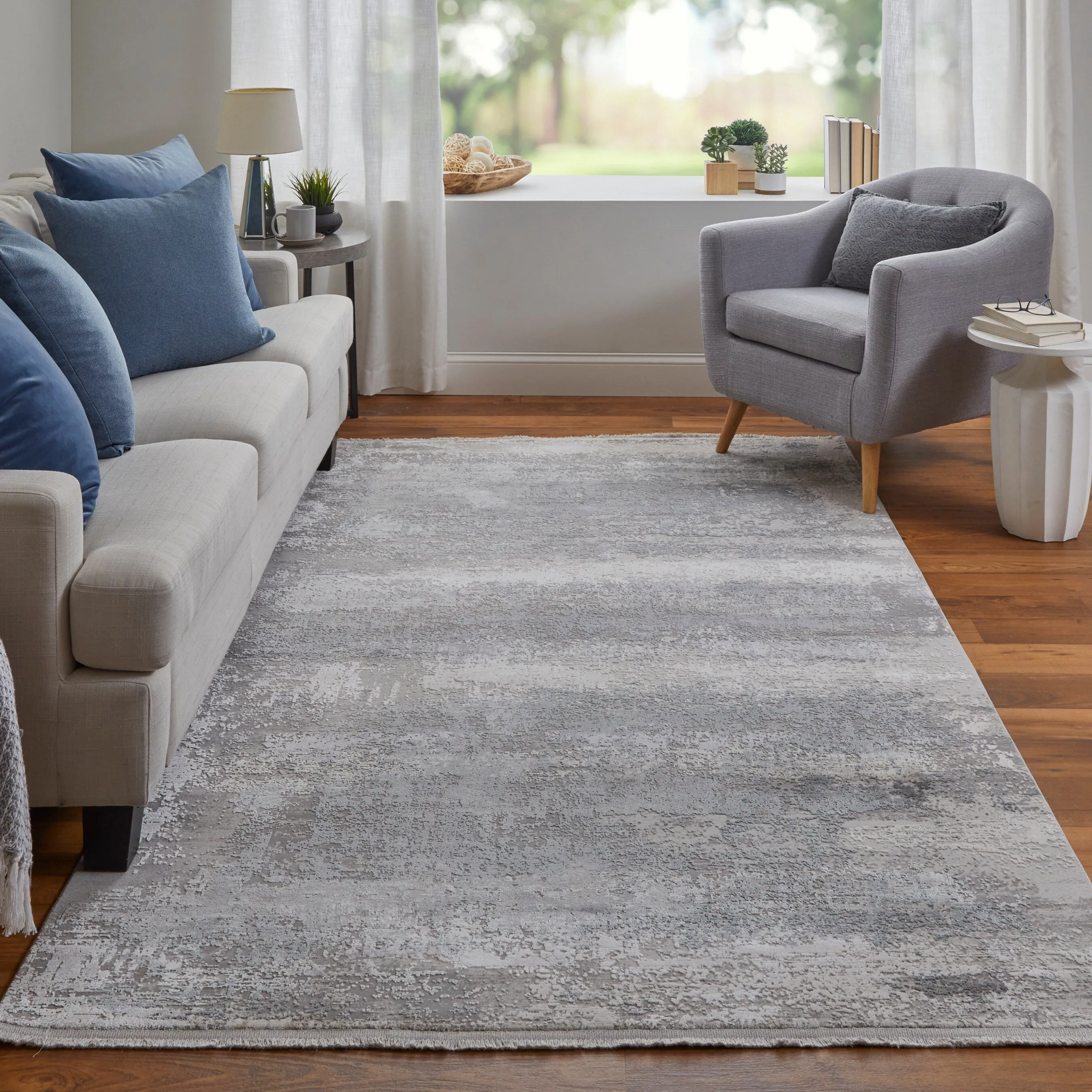 Lindstra Gradient Watercolor Rug. Silver Gray. Area Rug